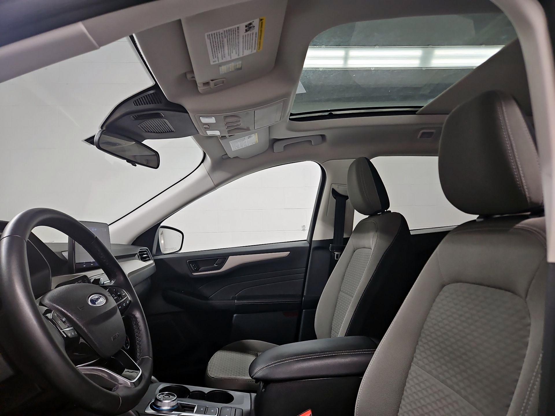 Thumbnail: 2022 Ford Escape - 19