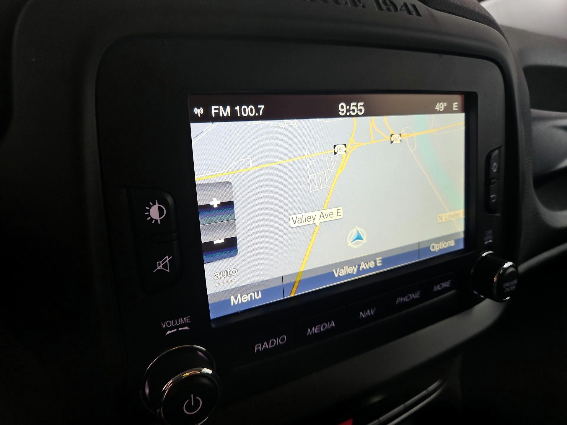 Thumbnail: 2015 Jeep Renegade - 14