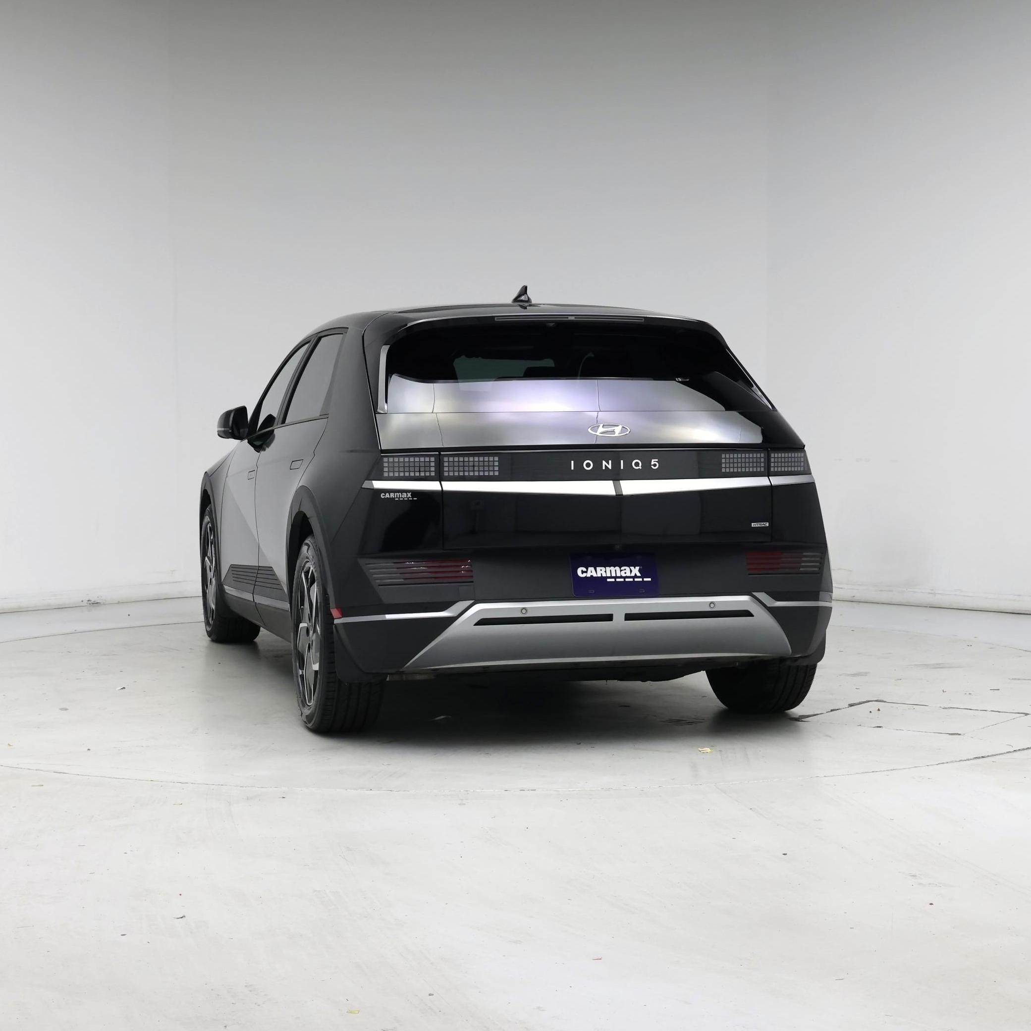 Thumbnail: 2023 Hyundai Ioniq 5 - 6
