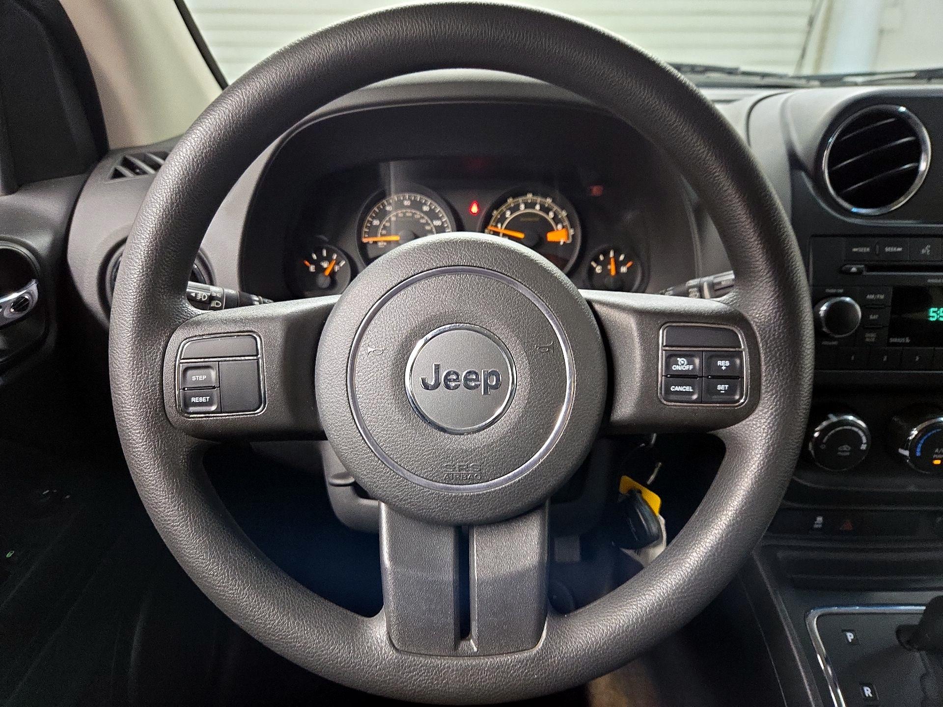 Thumbnail: 2014 Jeep Compass - 10