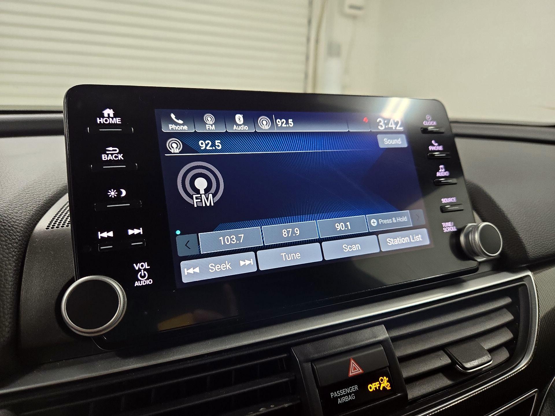 Thumbnail: 2021 Honda Accord - 15