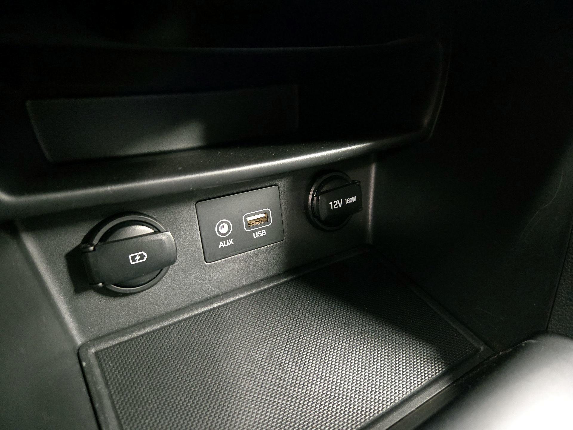 Thumbnail: 2020 Hyundai Kona - 18