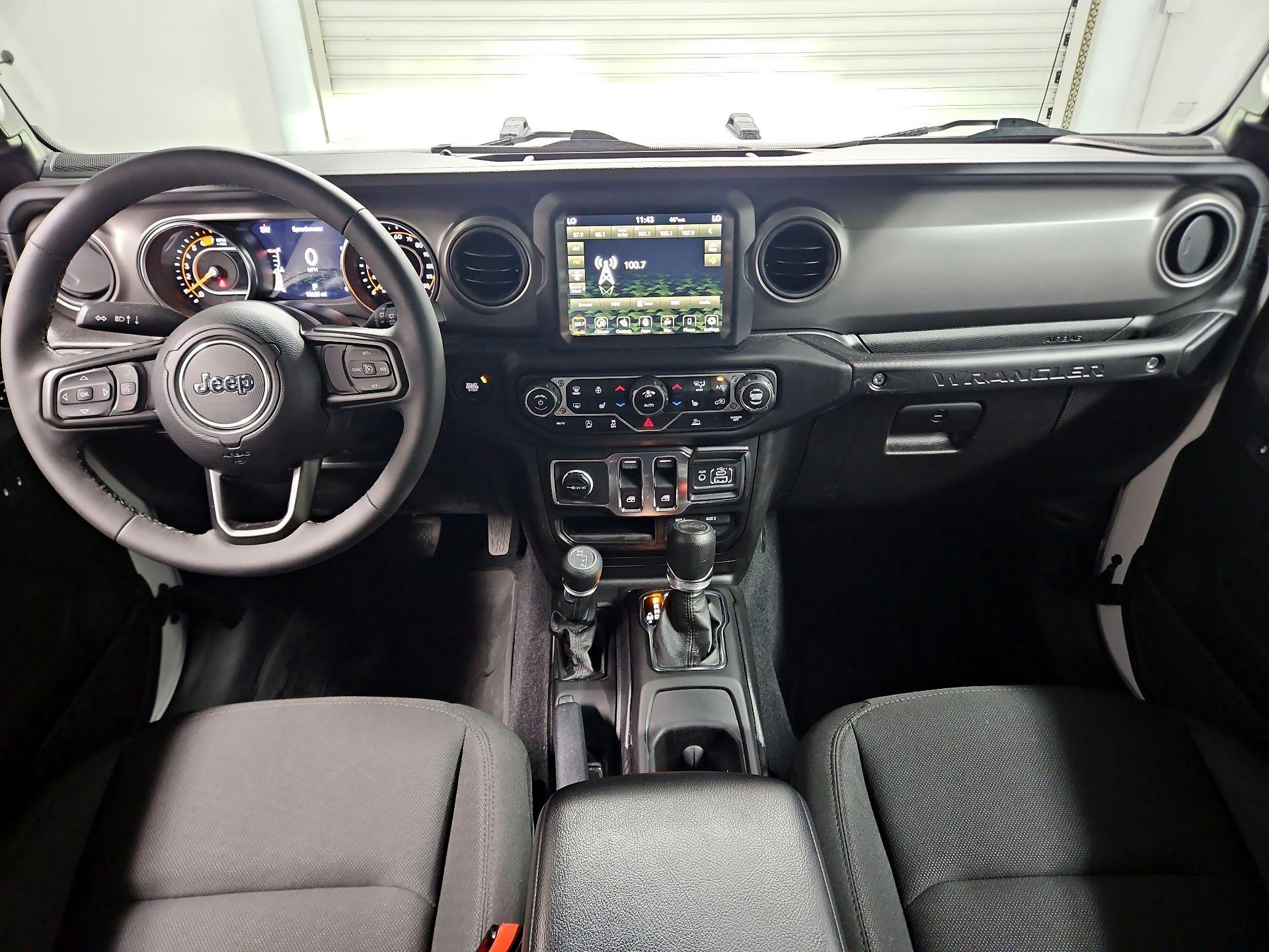 Thumbnail: 2023 Jeep Wrangler - 9