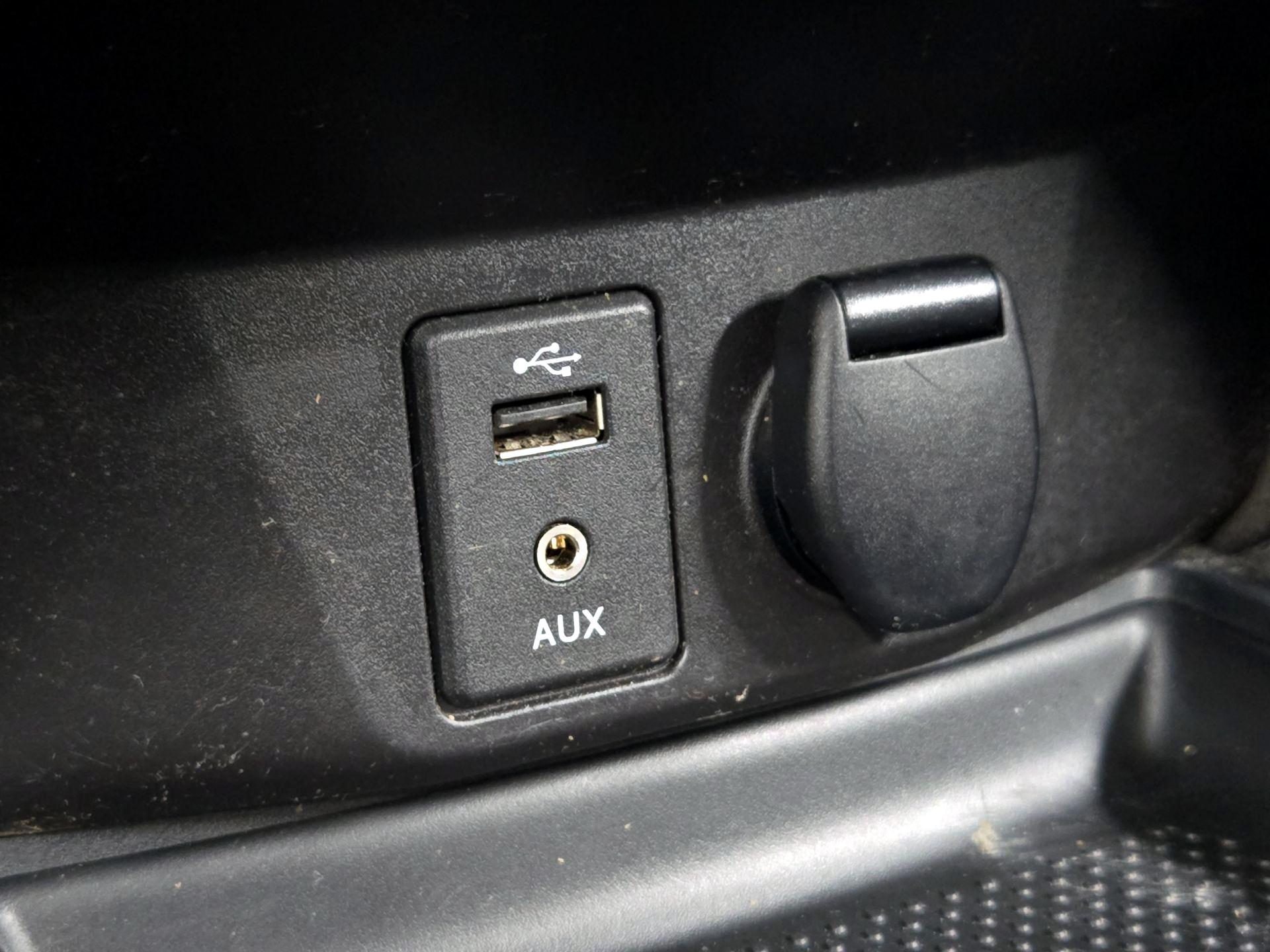 Thumbnail: 2016 Nissan Rogue - 19