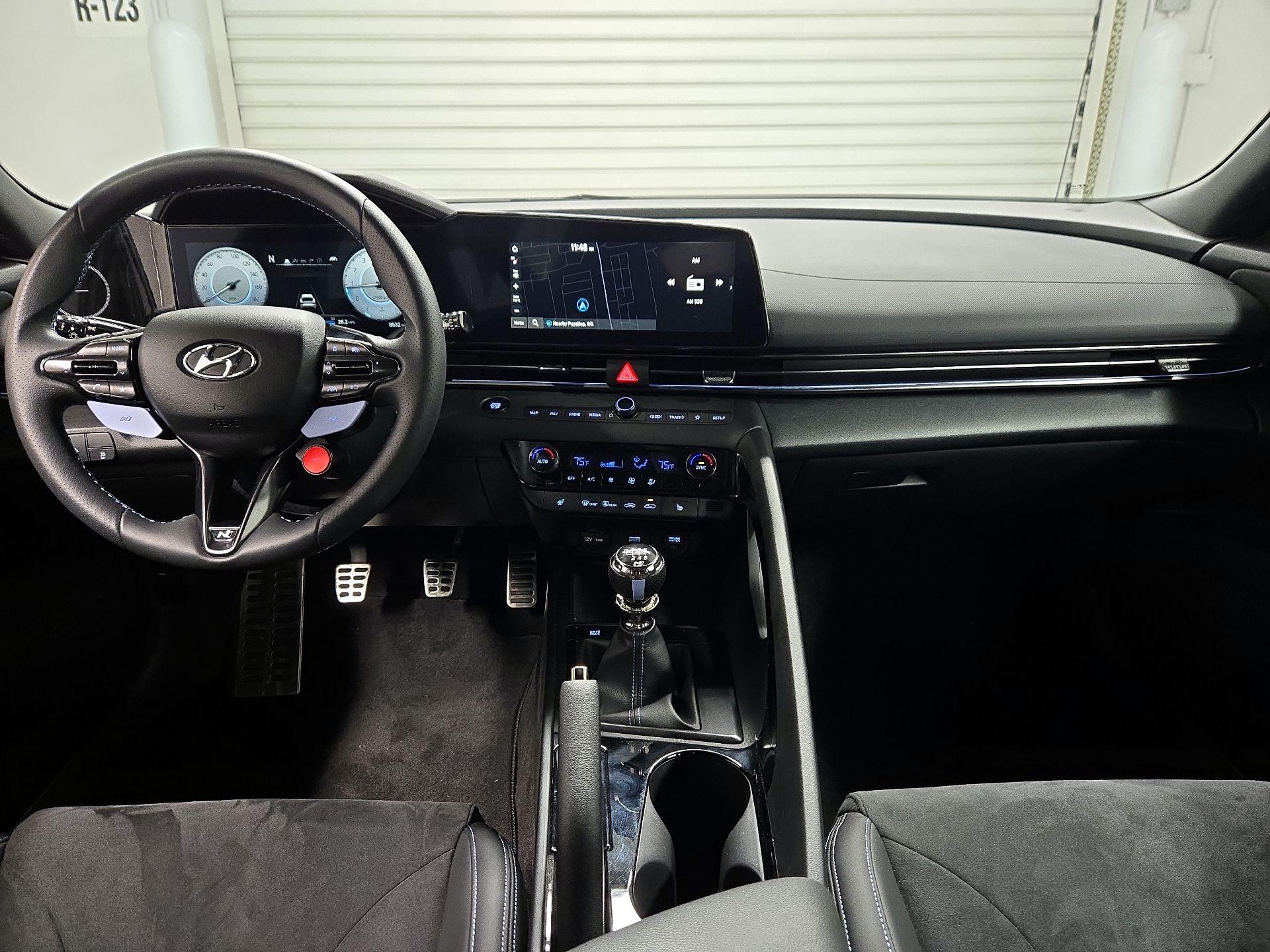 Thumbnail: 2023 Hyundai Elantra - 9