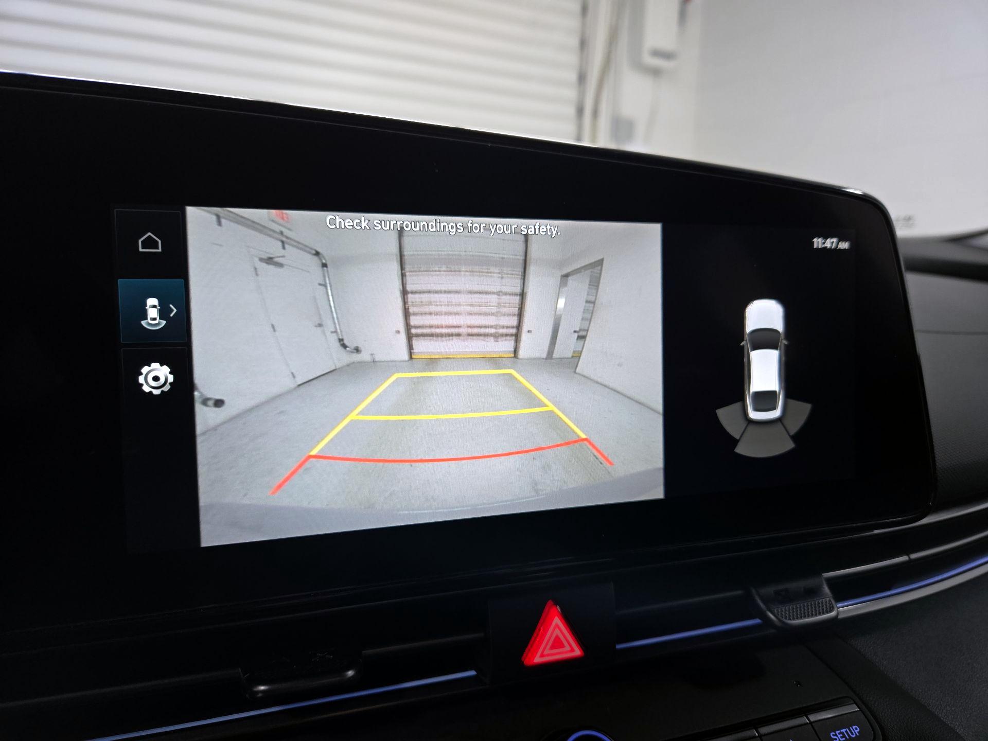 Thumbnail: 2023 Hyundai Elantra - 15