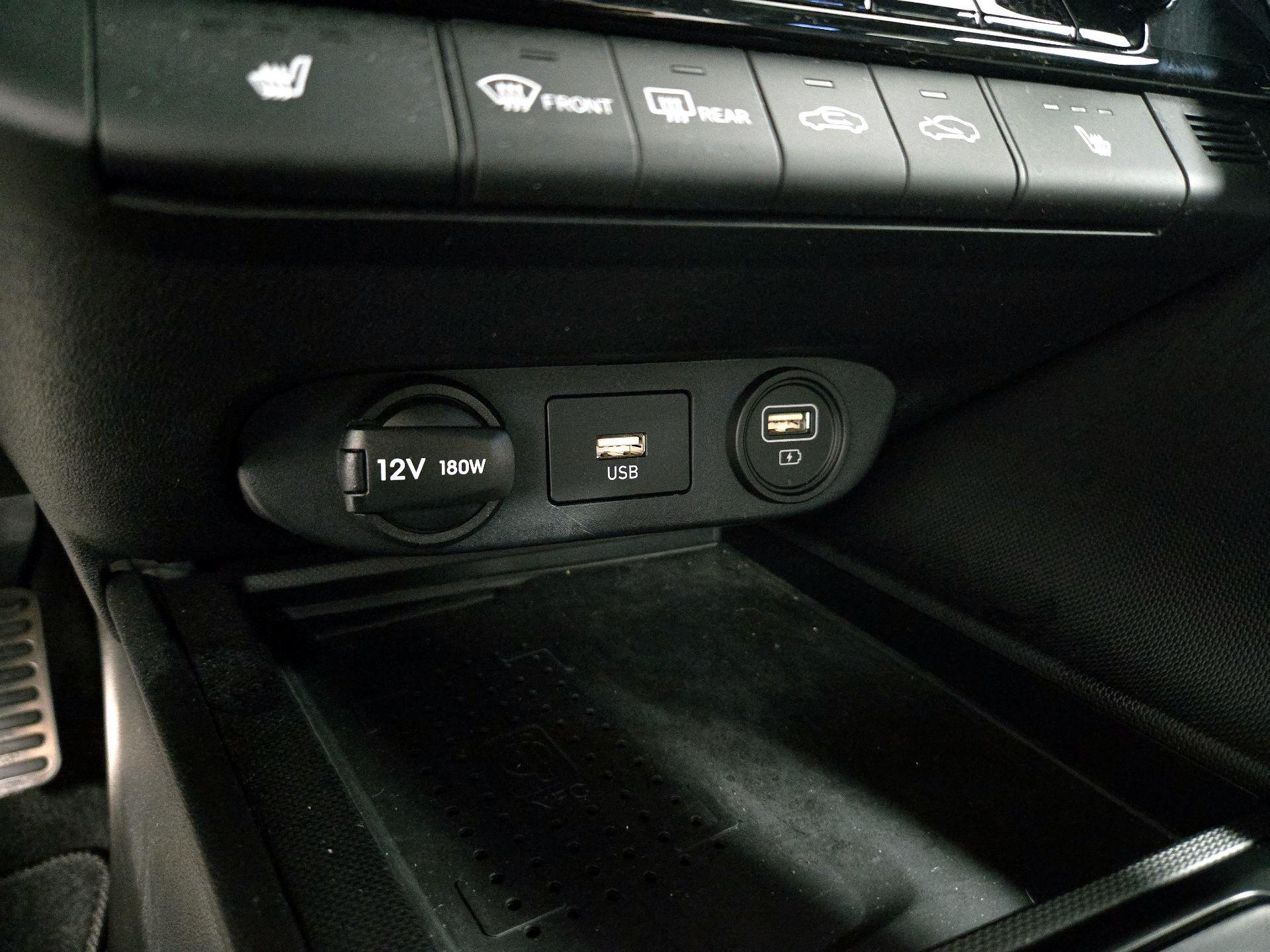 Thumbnail: 2023 Hyundai Elantra - 19