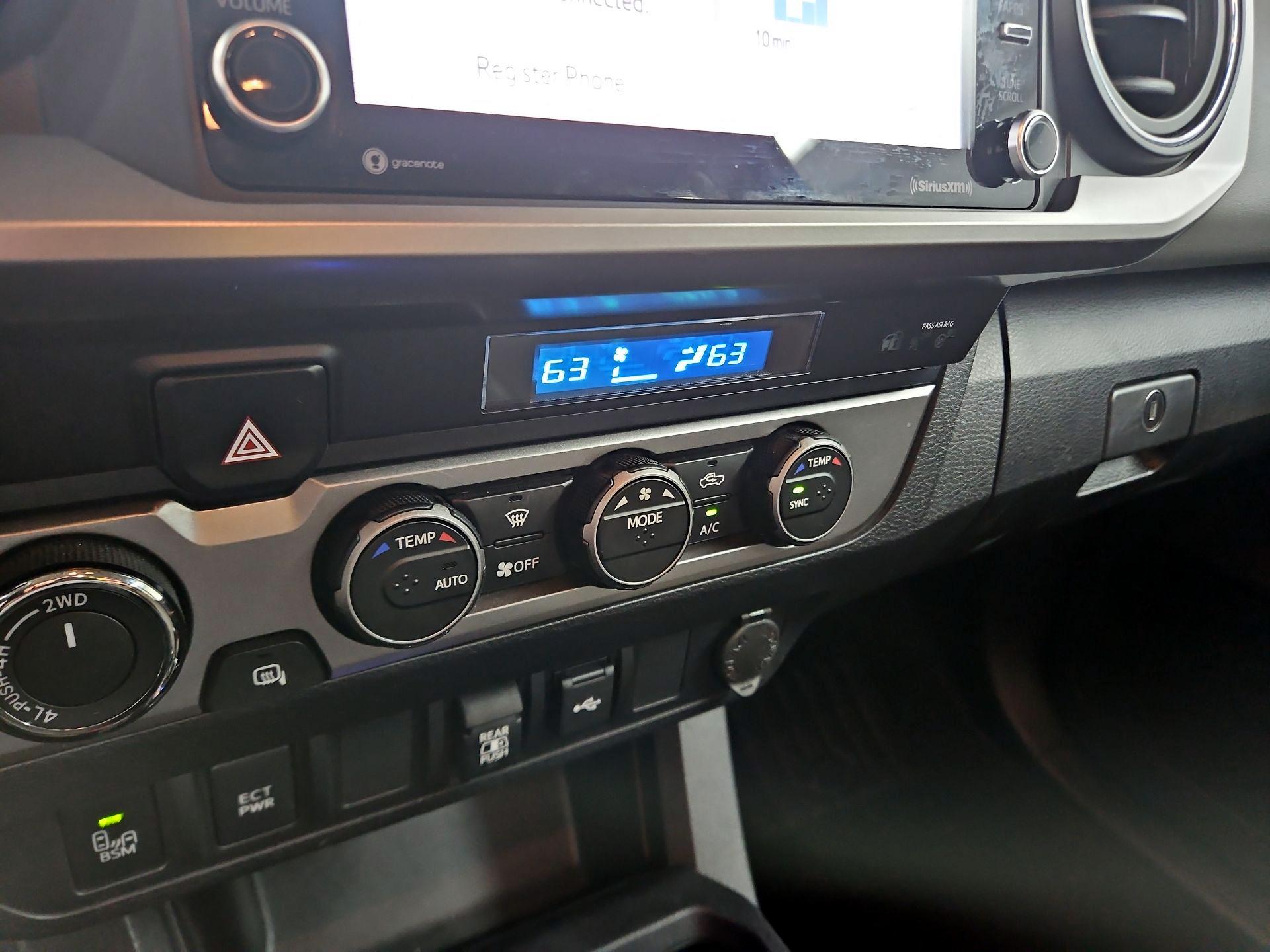 Thumbnail: 2022 Toyota Tacoma - 16