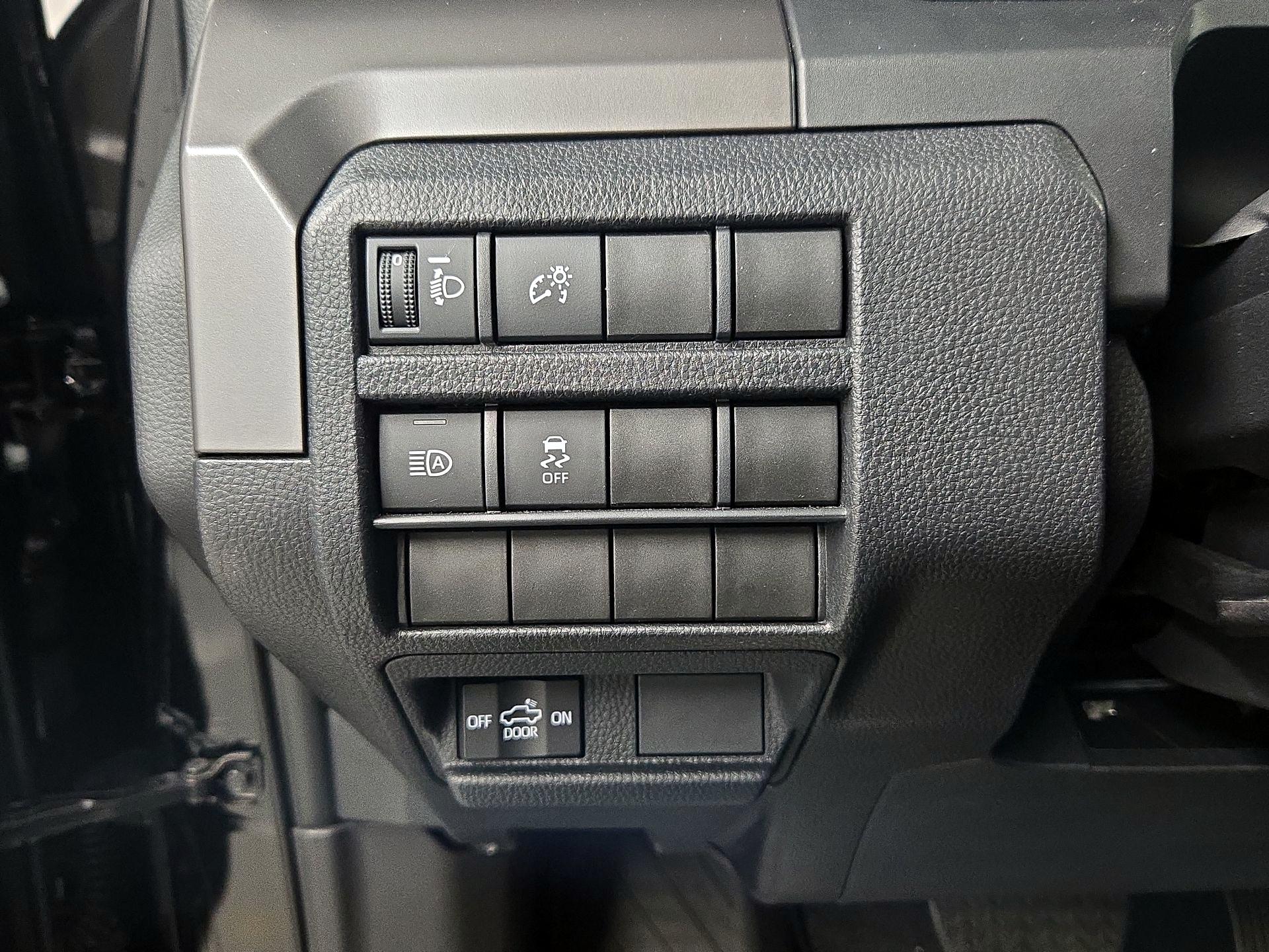 Thumbnail: 2024 Toyota Tacoma - 13