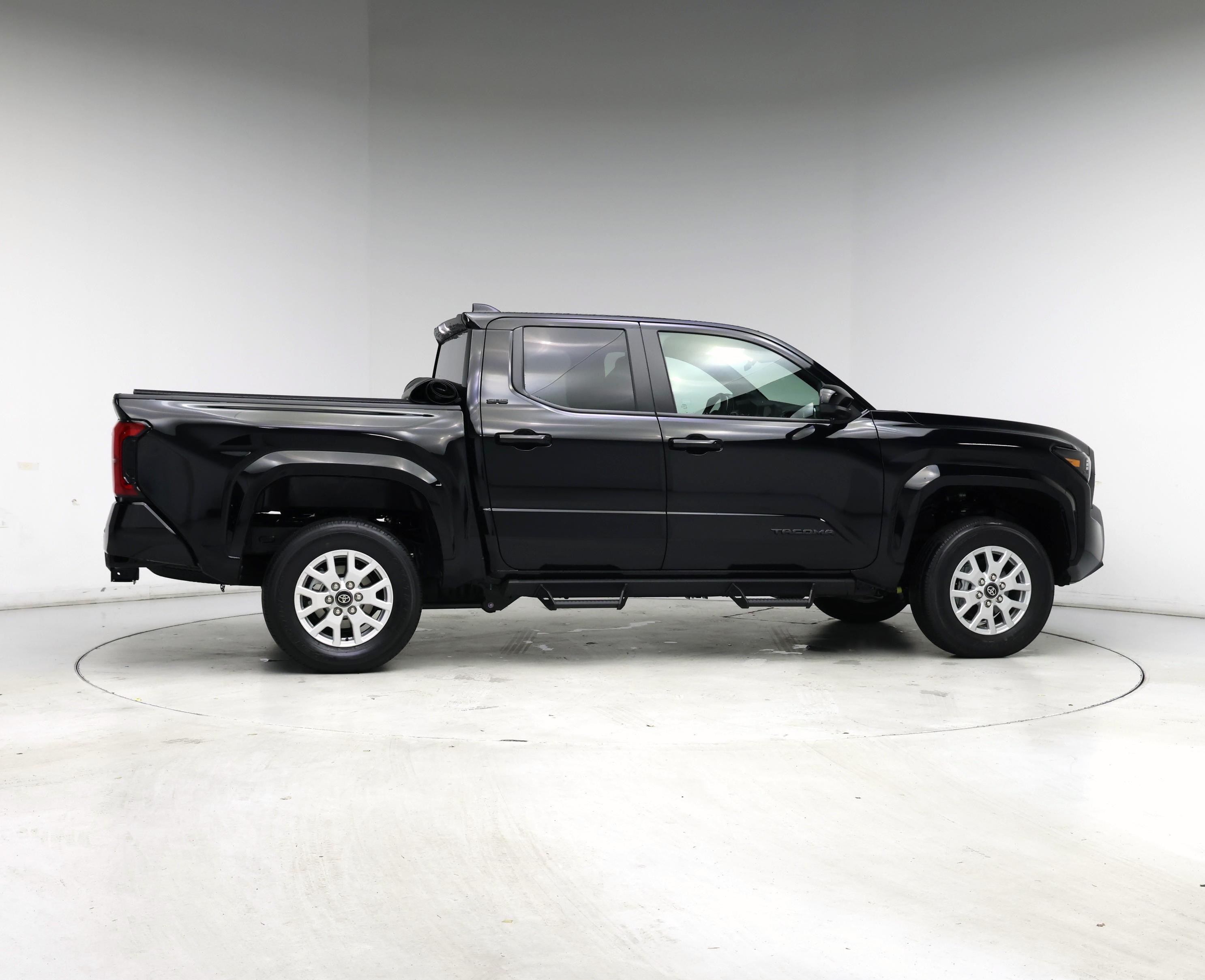 Thumbnail: 2024 Toyota Tacoma - 7