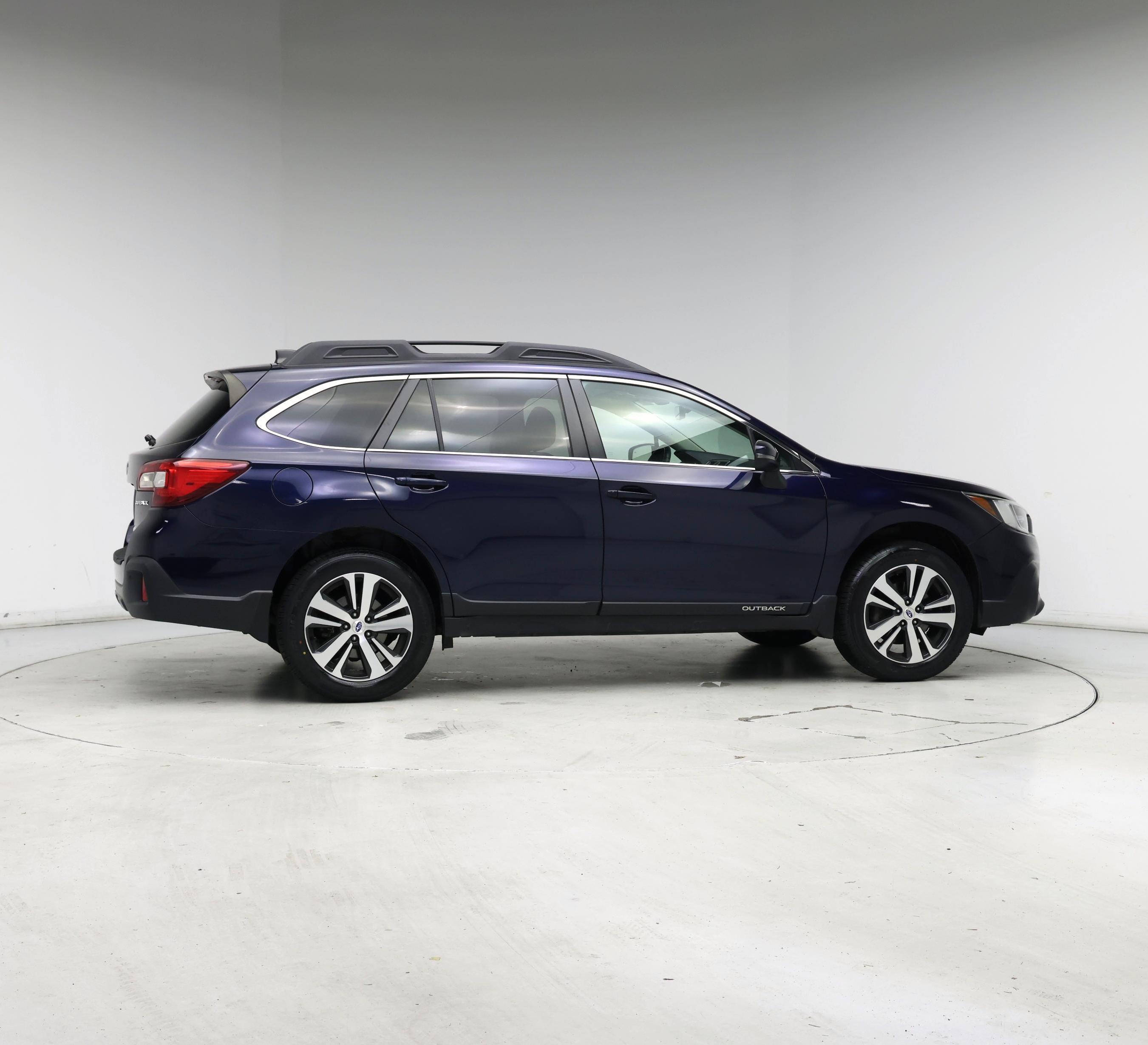 Thumbnail: 2018 Subaru Outback - 7