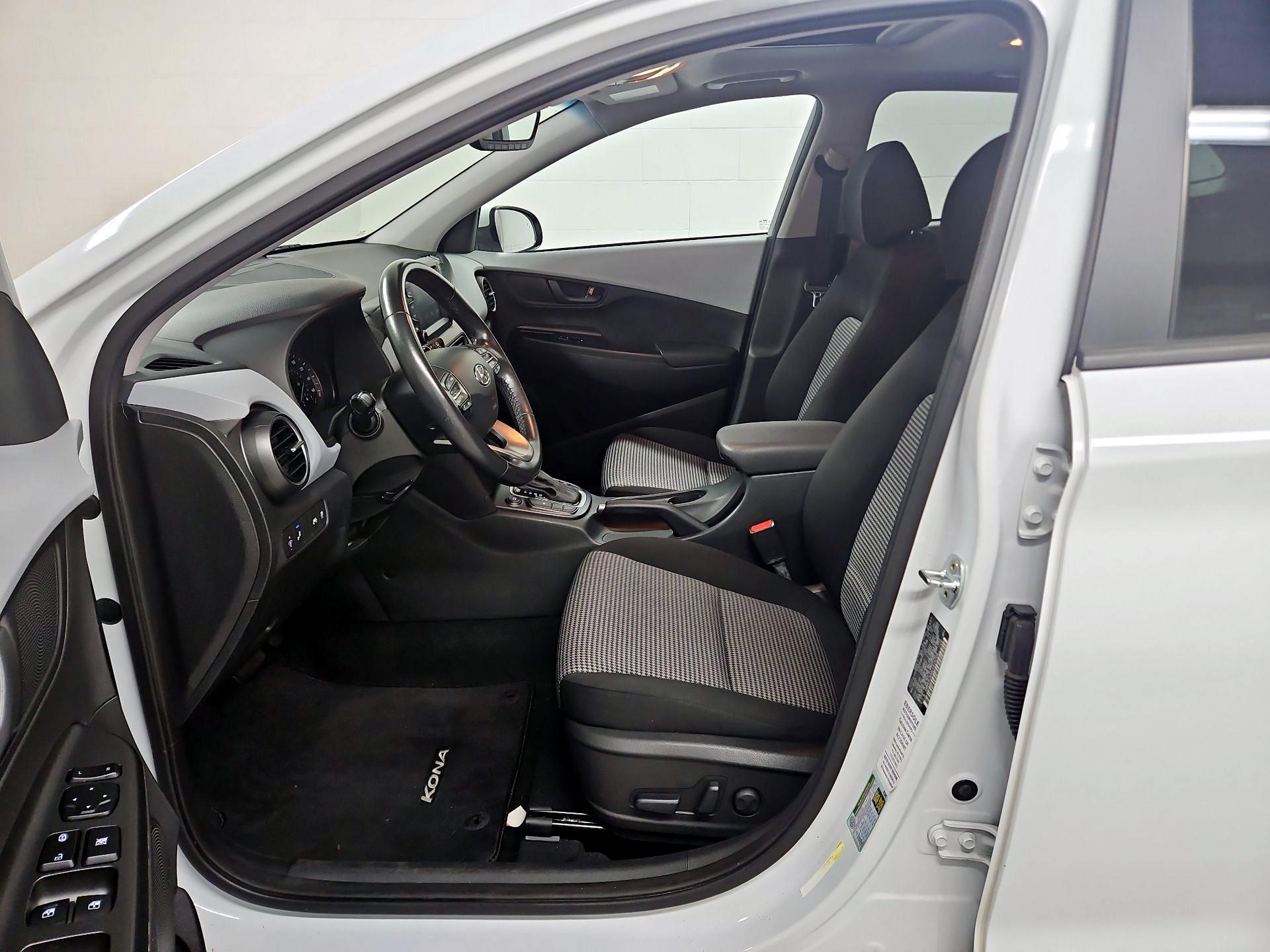 Thumbnail: 2020 Hyundai Kona - 11