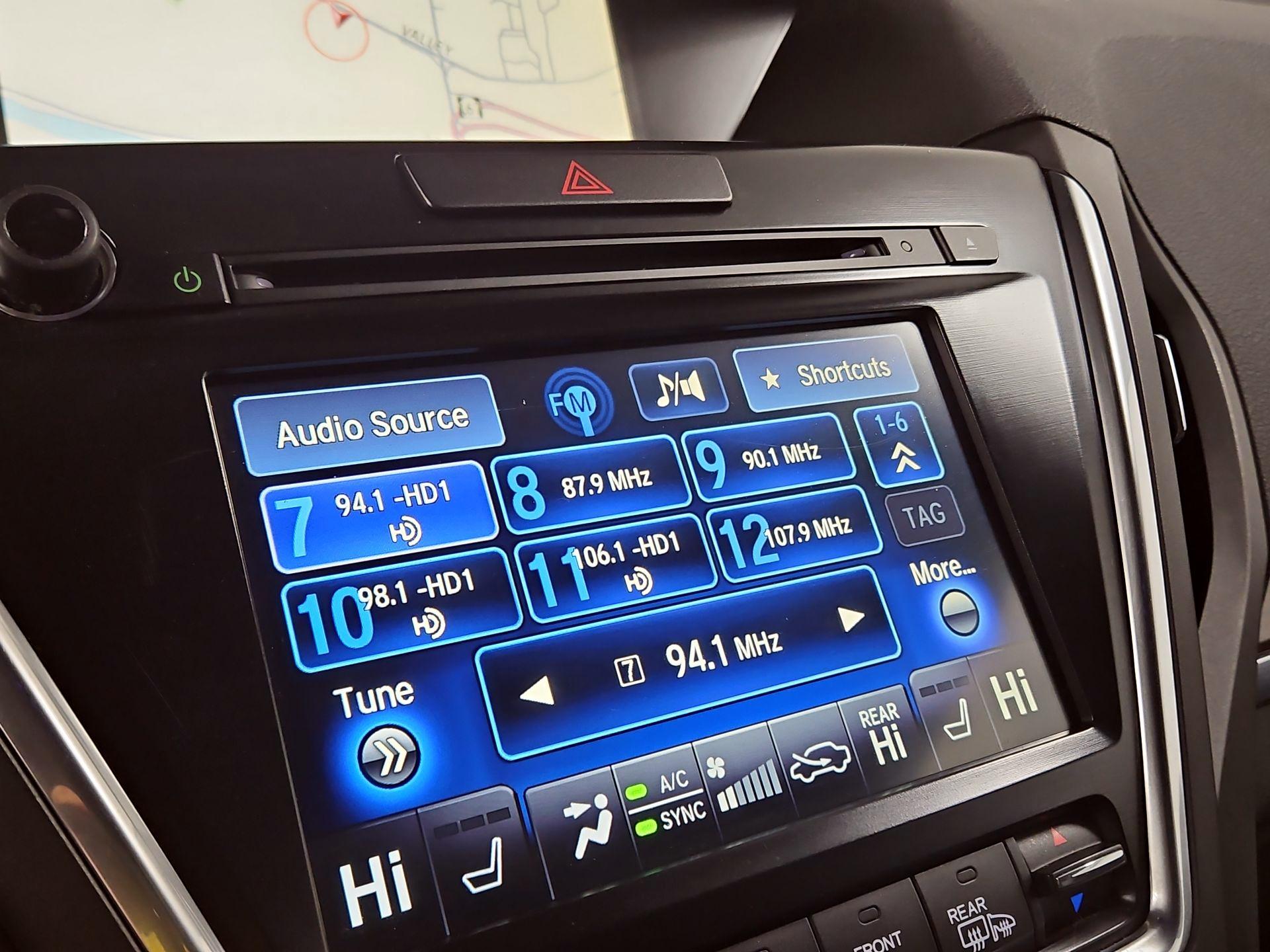 Thumbnail: 2016 Acura MDX - 16