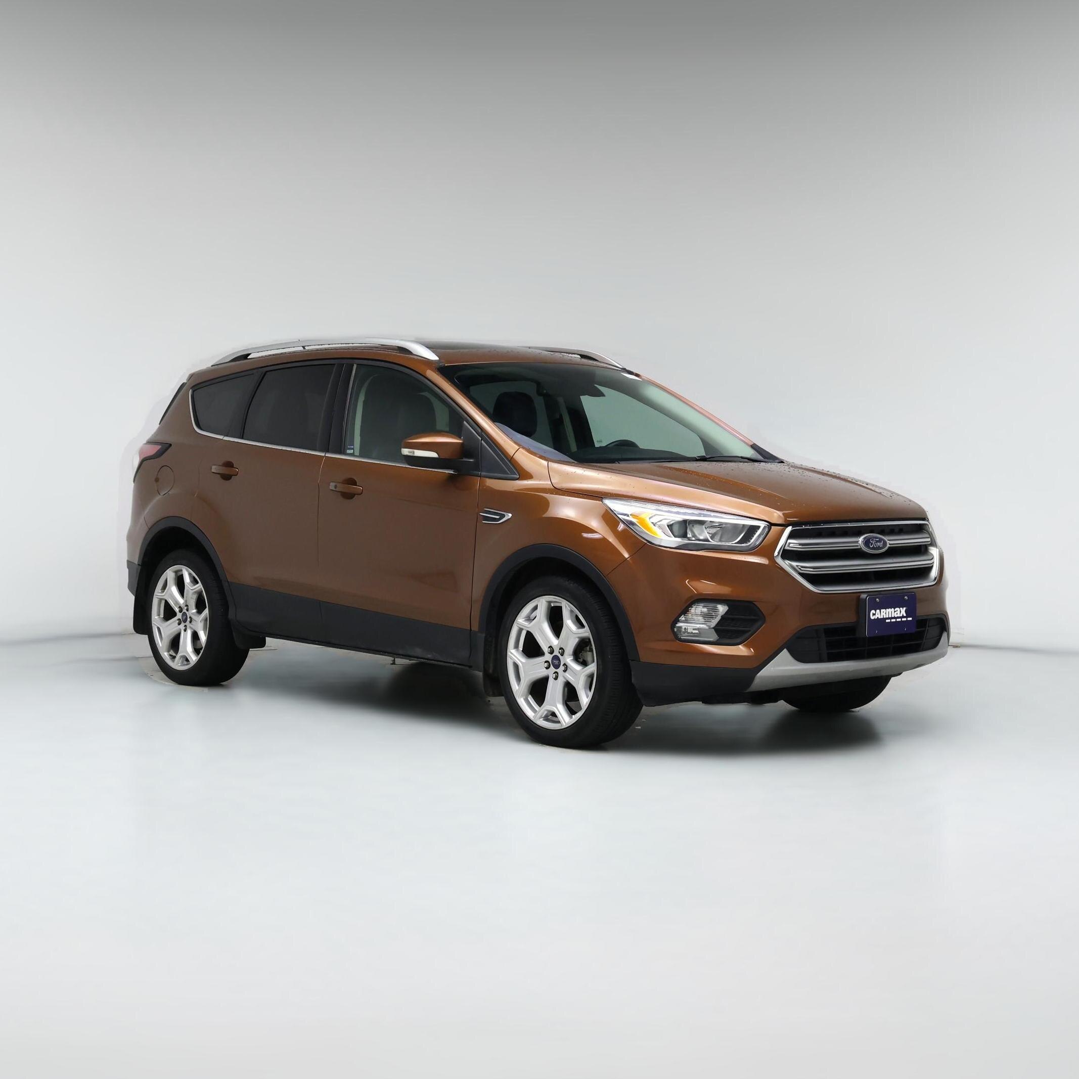 Thumbnail: 2017 Ford Escape - 1