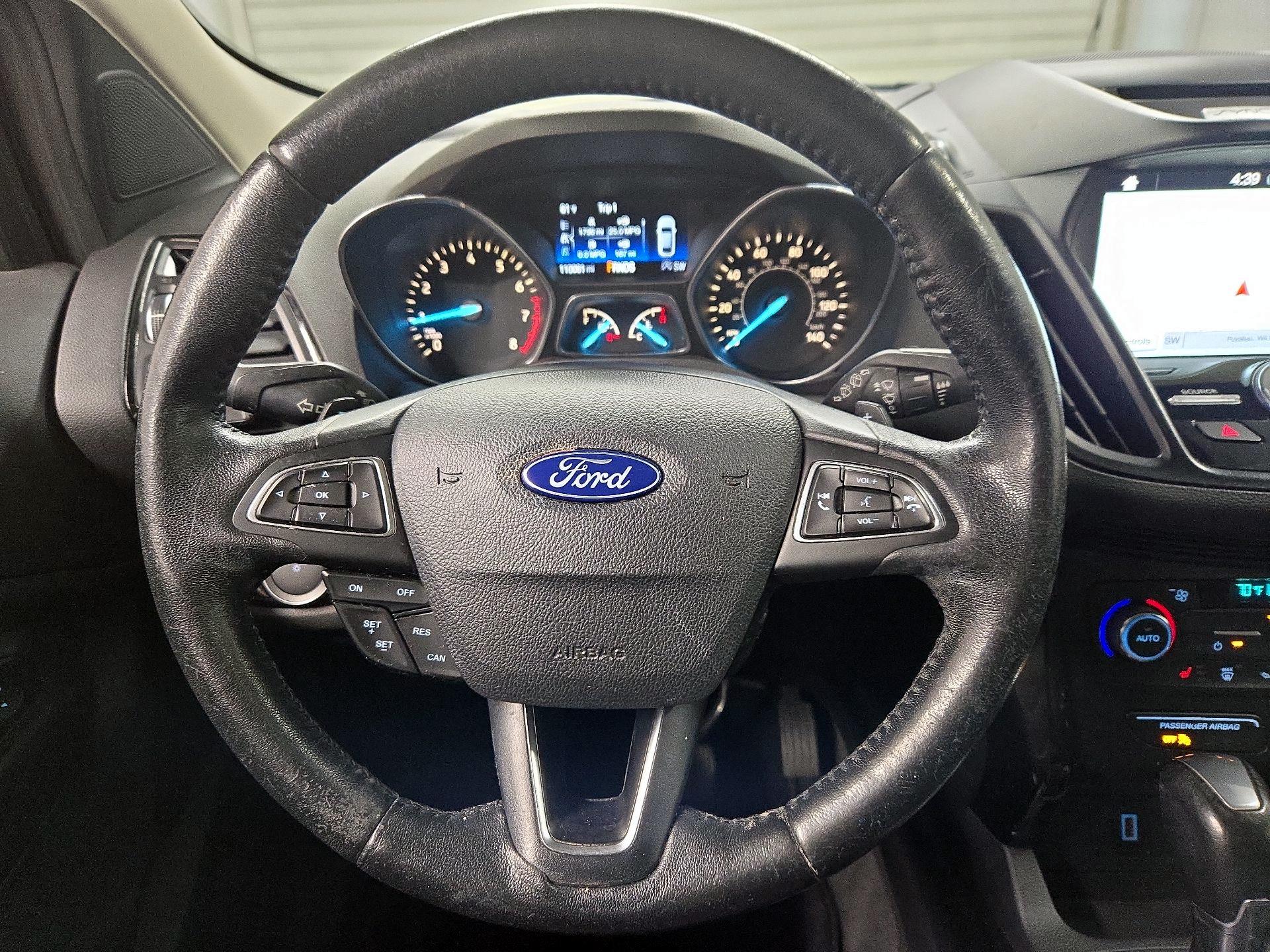 Thumbnail: 2017 Ford Escape - 10