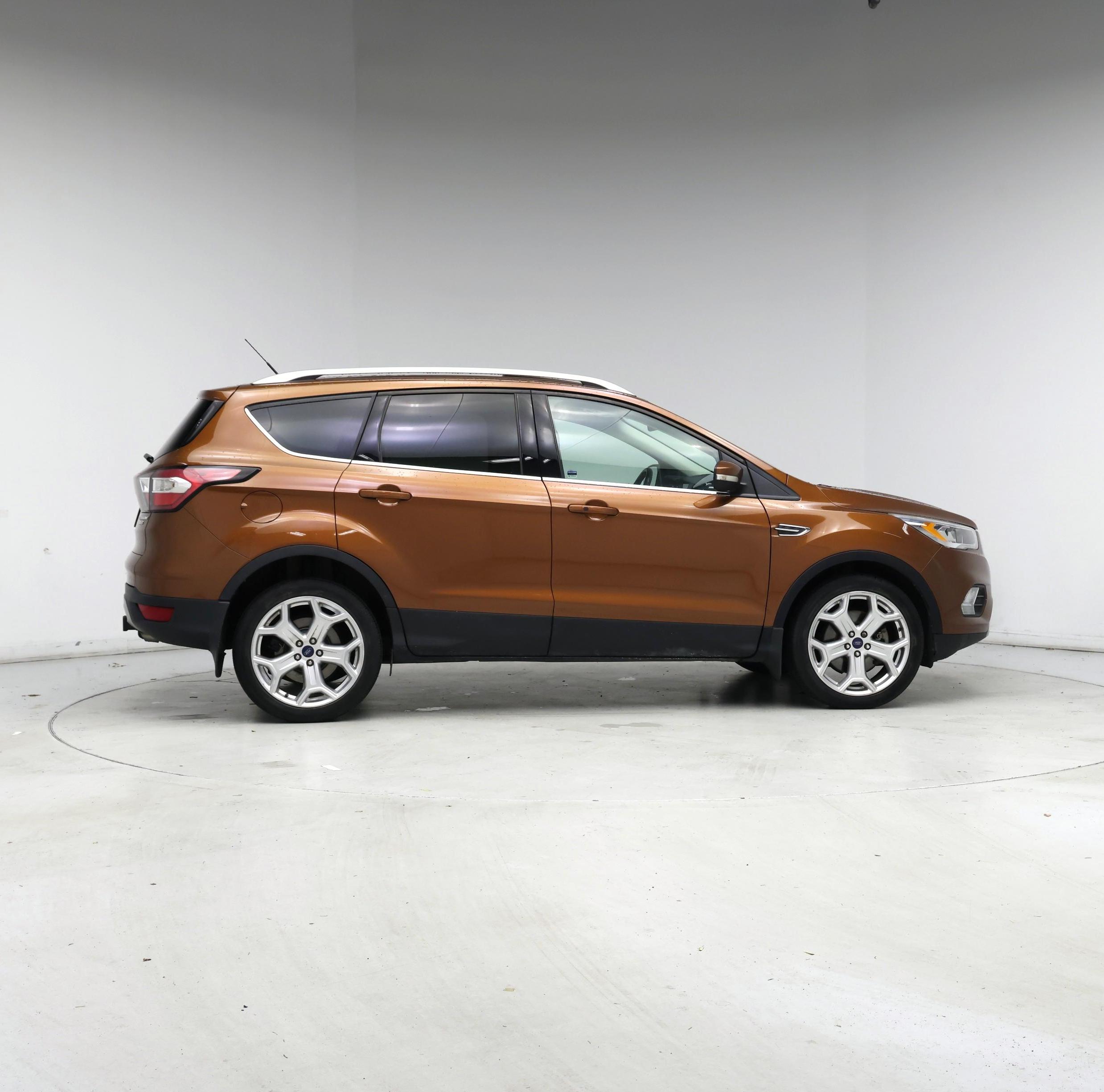 Thumbnail: 2017 Ford Escape - 7