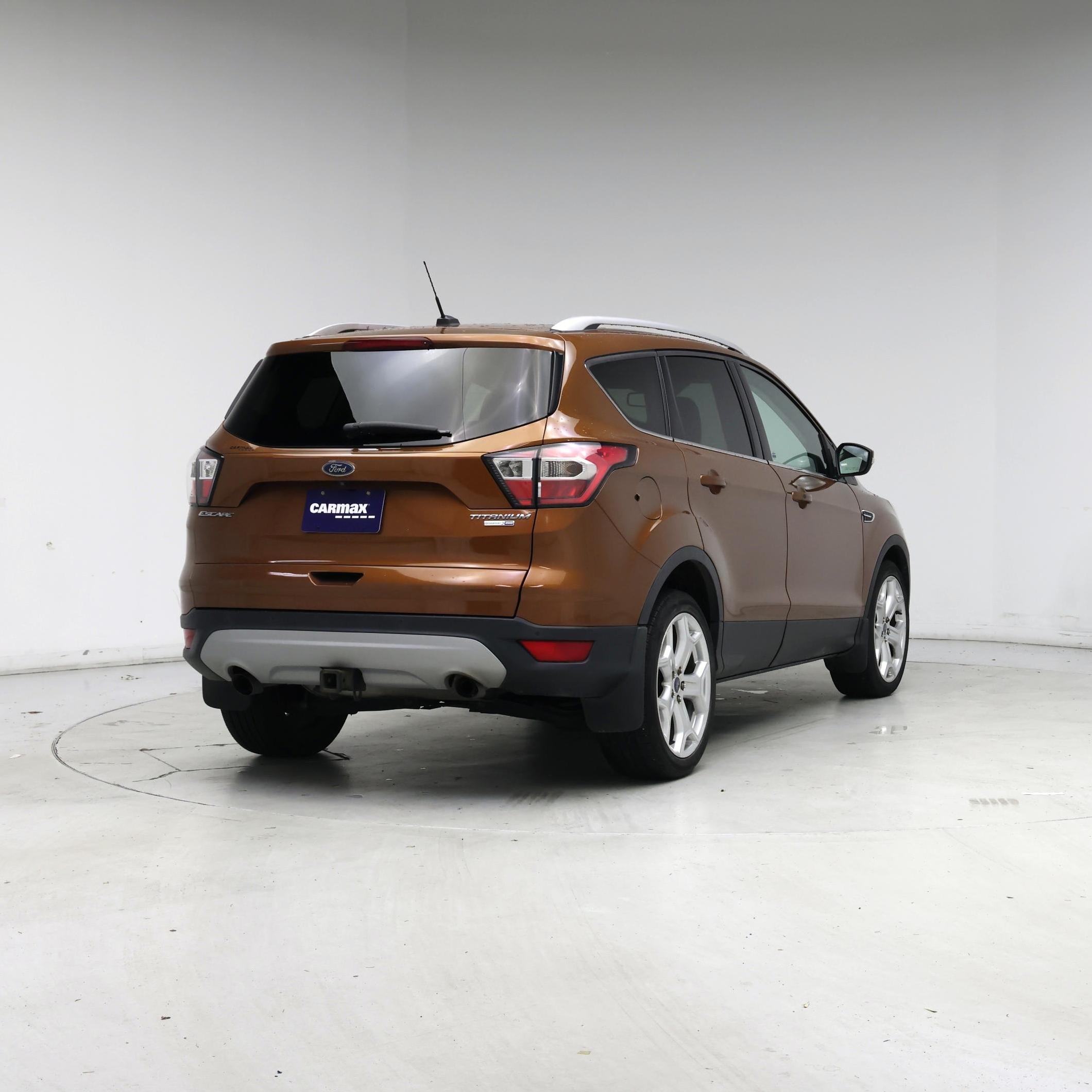 Thumbnail: 2017 Ford Escape - 8