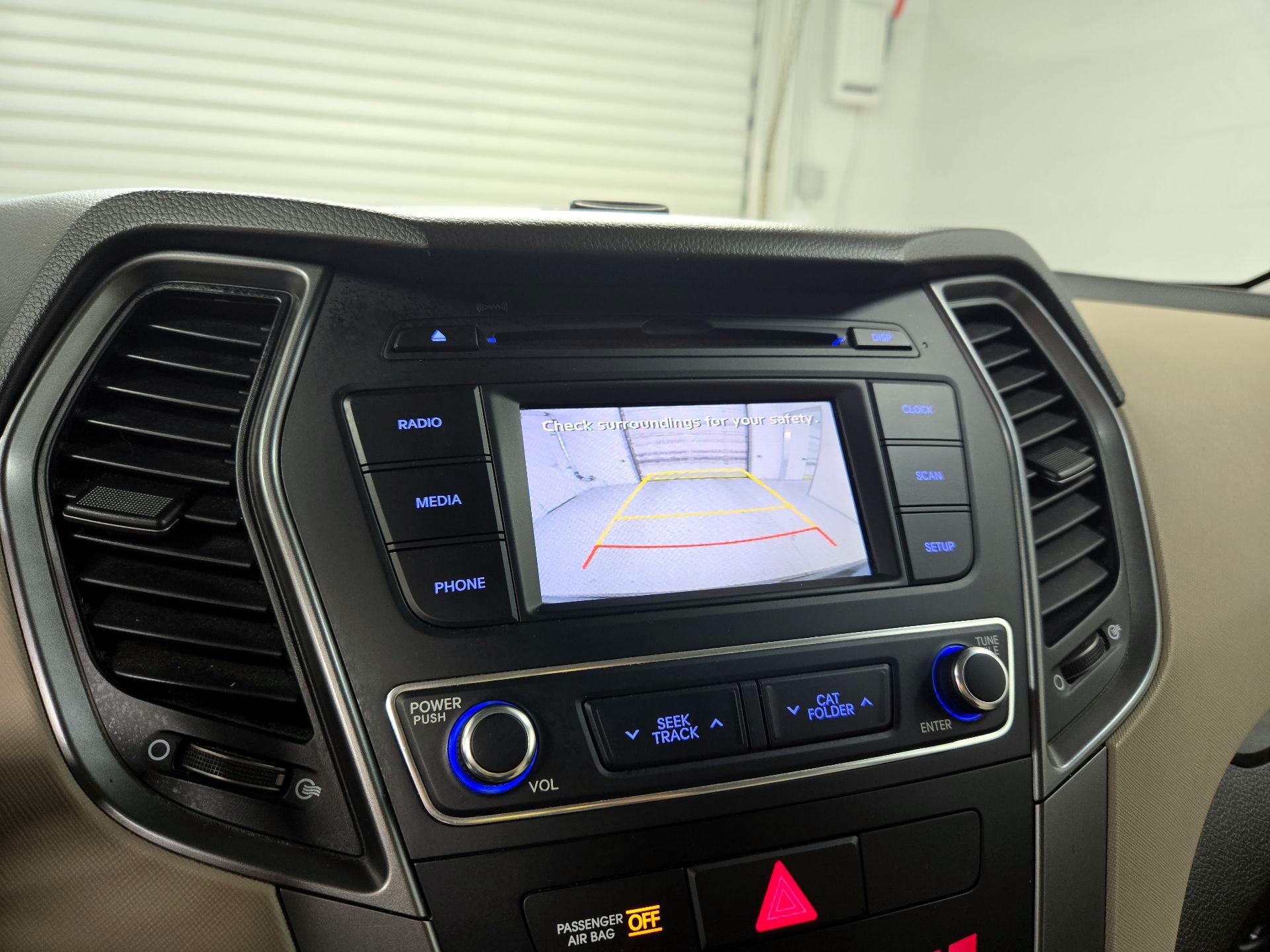 Thumbnail: 2017 Hyundai Santa Fe - 14