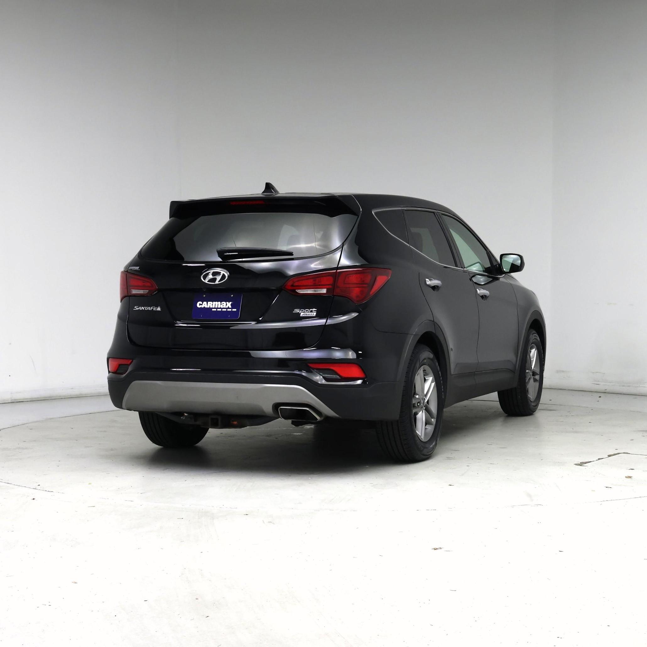 Thumbnail: 2017 Hyundai Santa Fe - 8