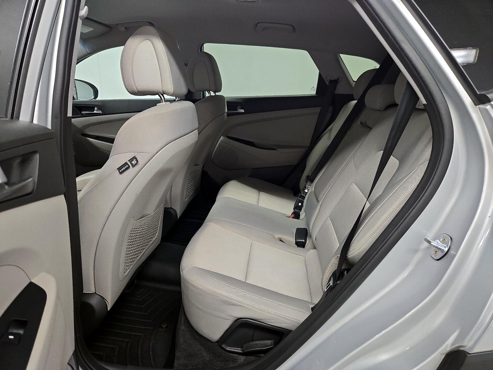 Thumbnail: 2017 Hyundai Tucson - 19