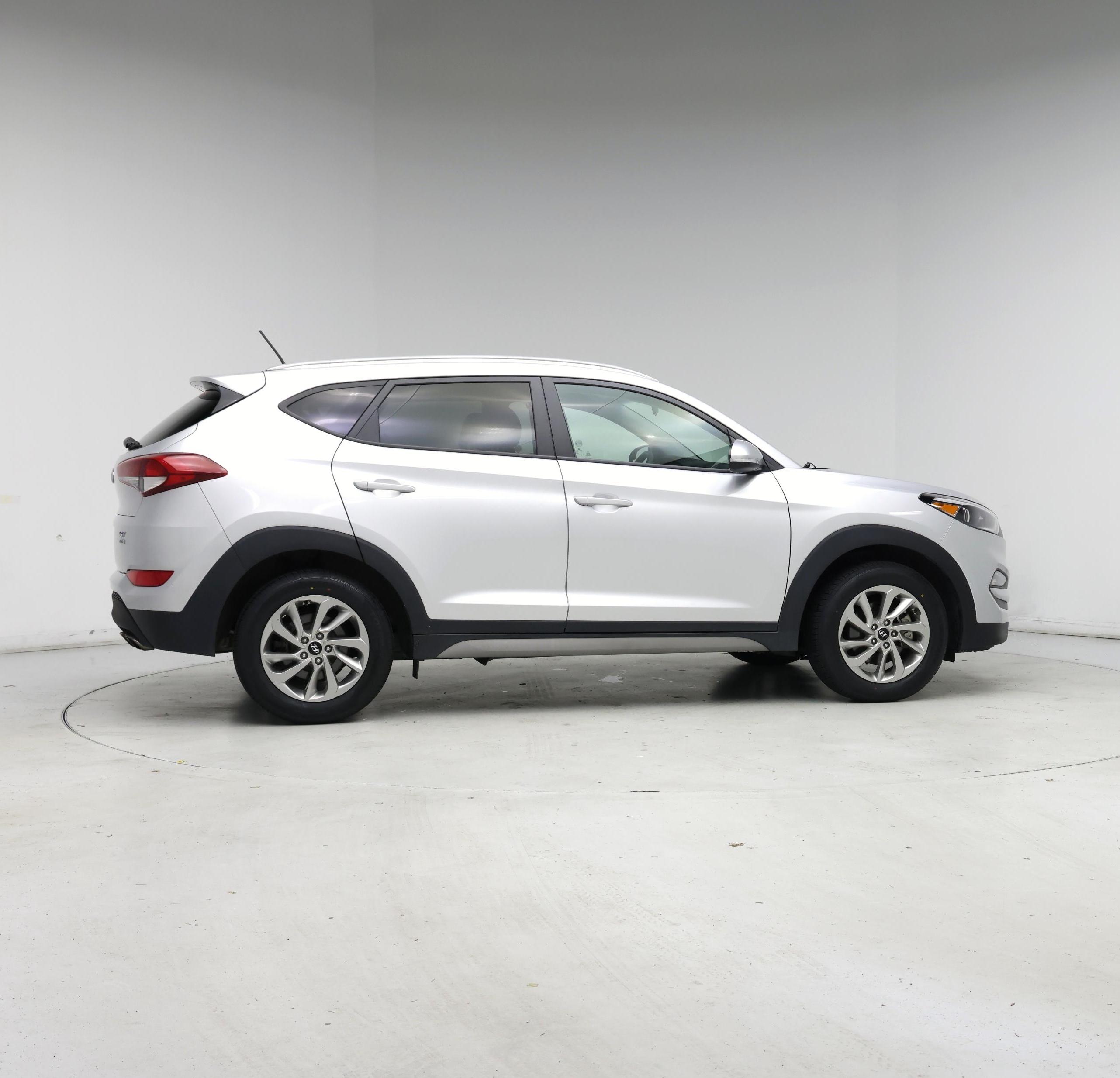 Thumbnail: 2017 Hyundai Tucson - 7