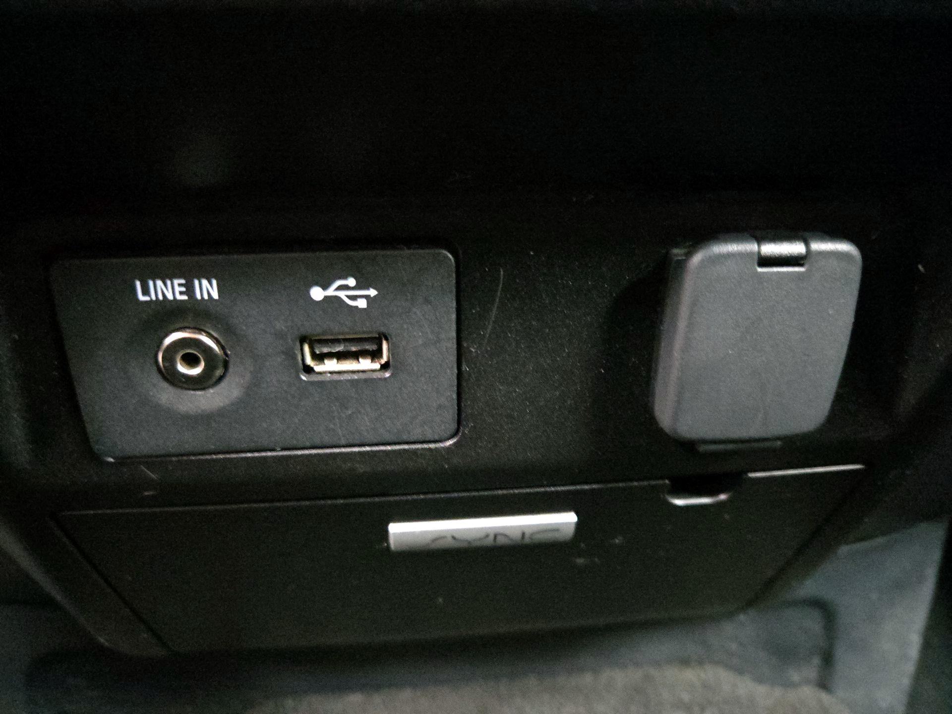 Thumbnail: 2015 Ford F-150 - 17