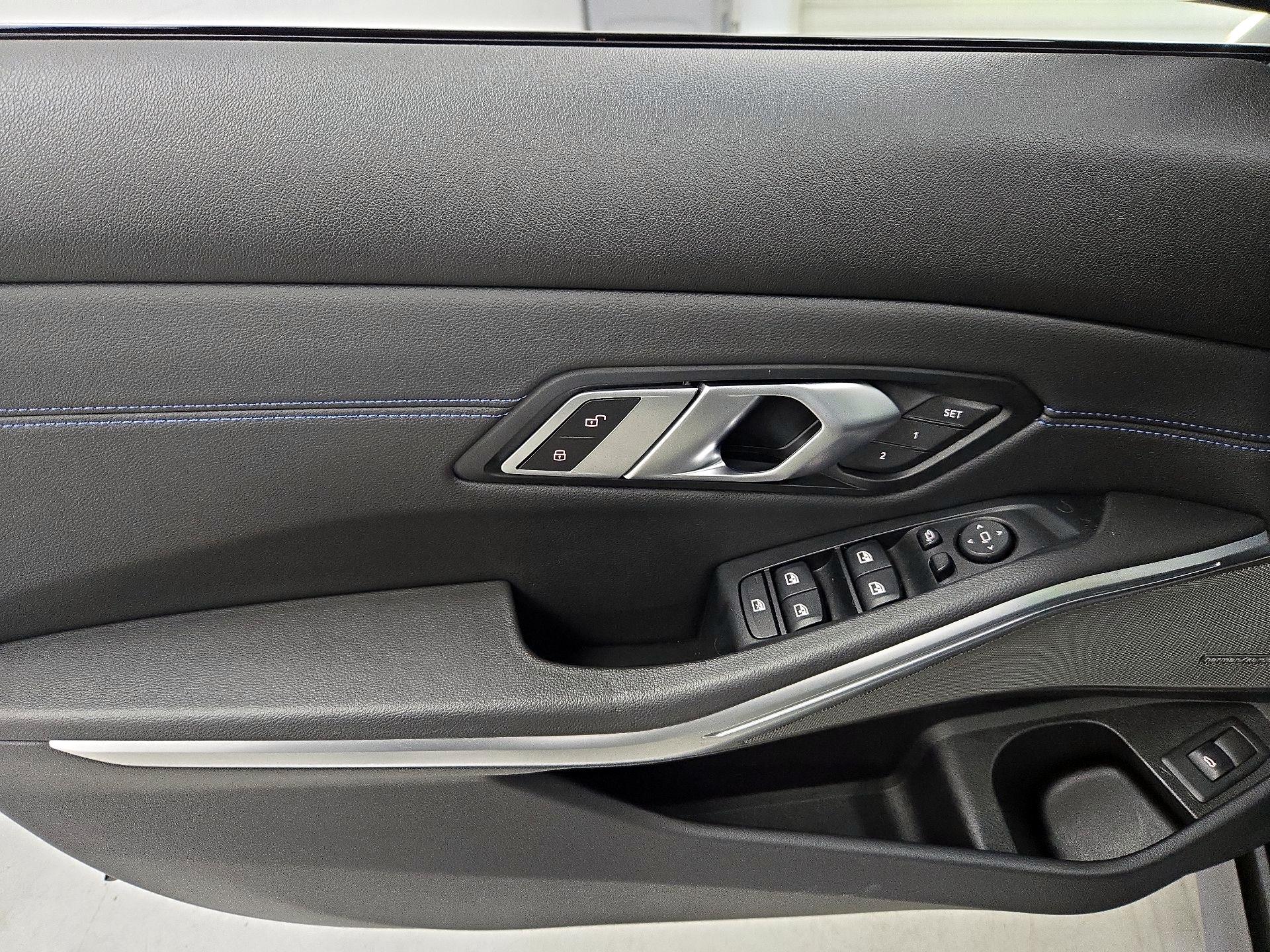 Thumbnail: 2021 BMW 3 Series - 12