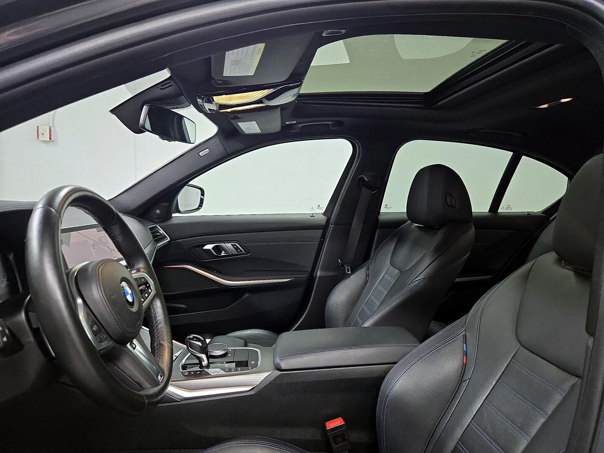 Thumbnail: 2021 BMW 3 Series - 20