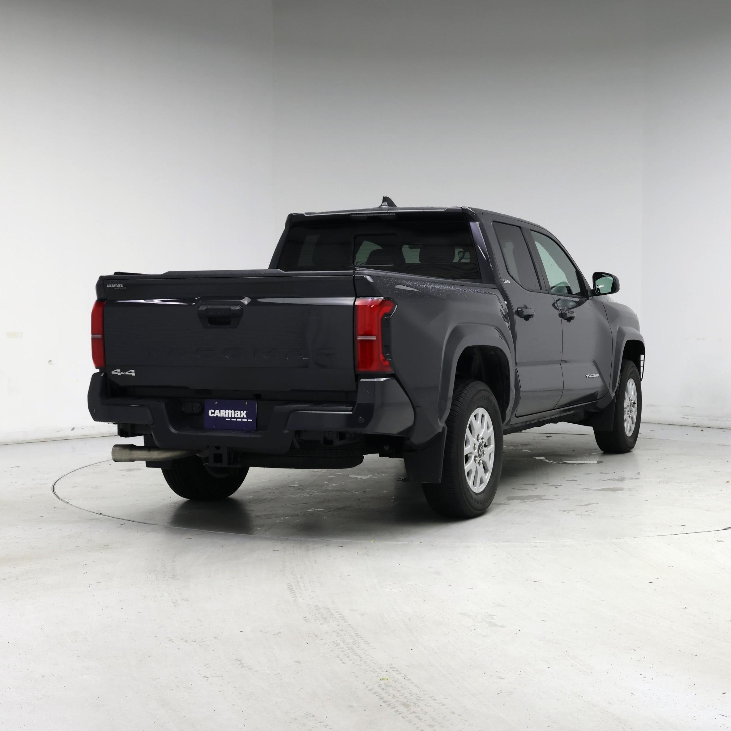 Thumbnail: 2024 Toyota Tacoma - 8