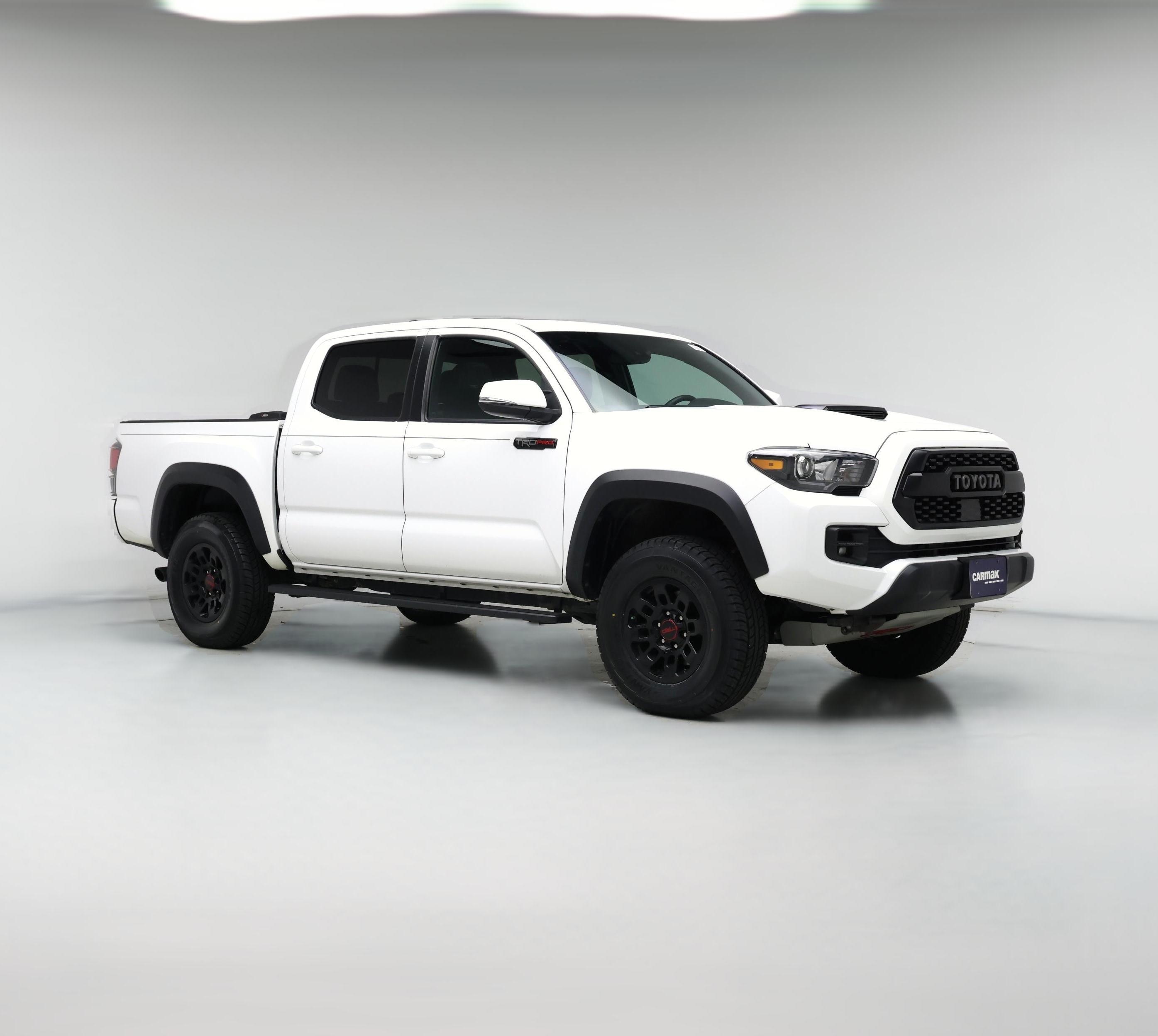 Thumbnail: 2019 Toyota Tacoma - 1