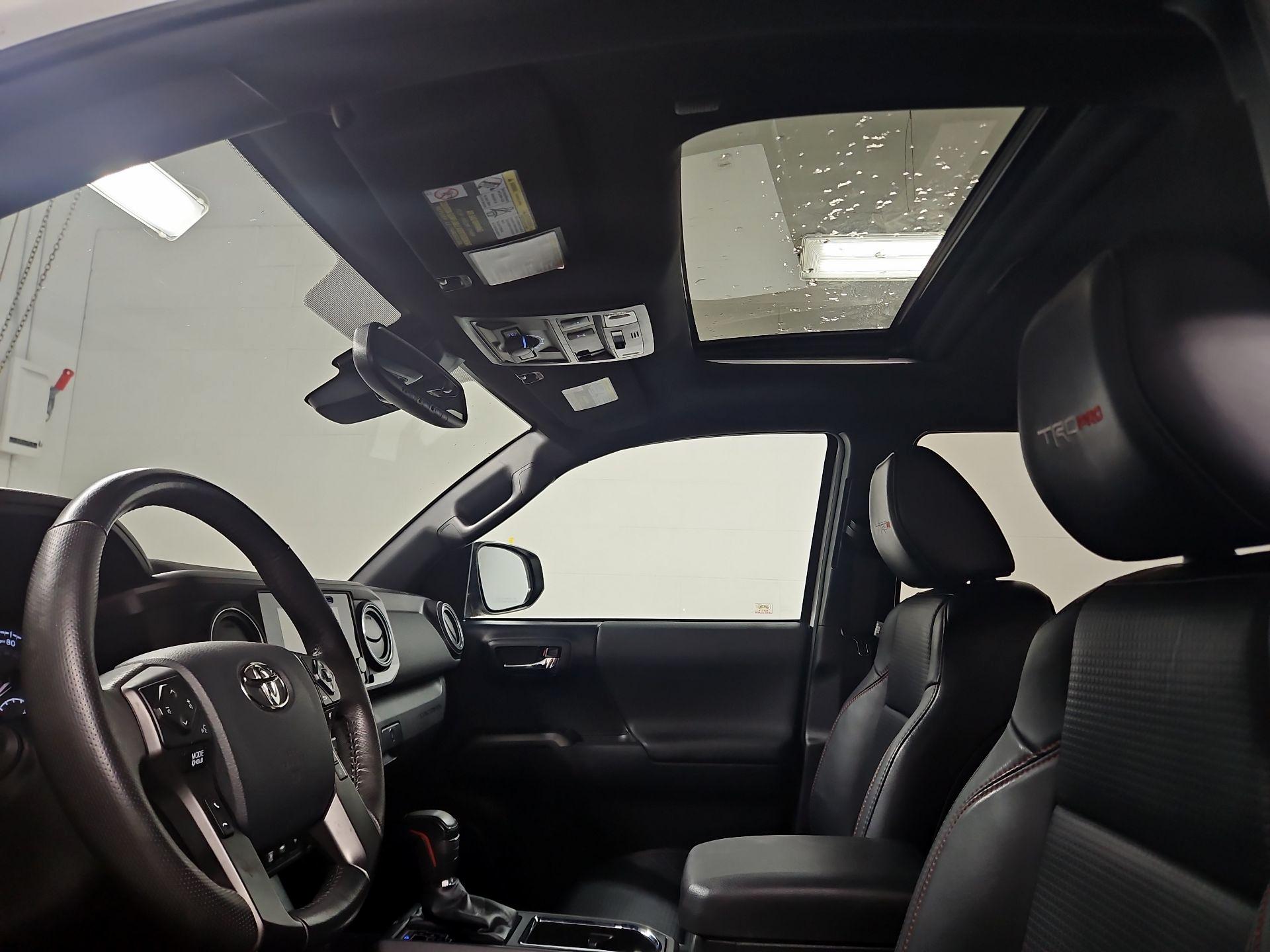 Thumbnail: 2019 Toyota Tacoma - 20