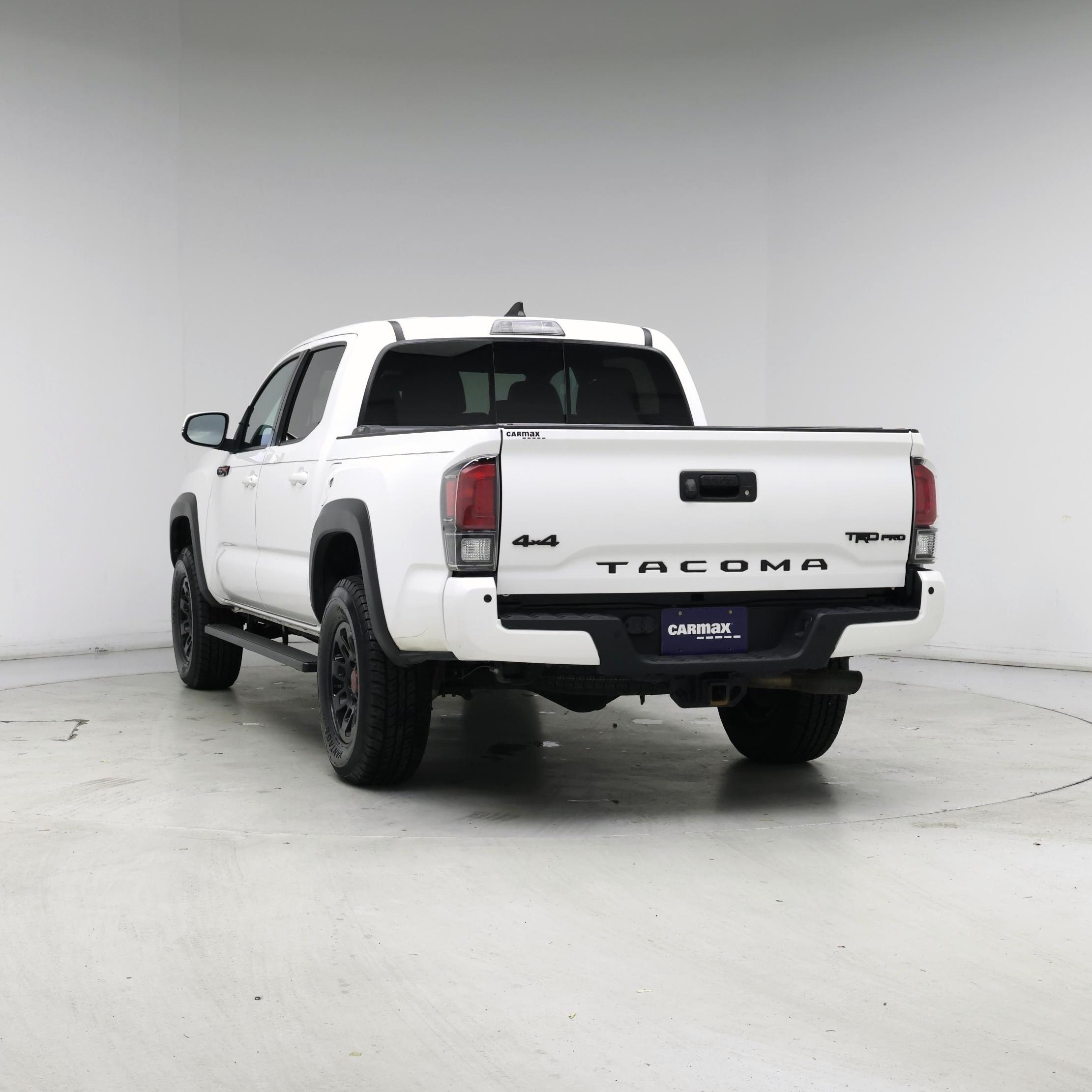 Thumbnail: 2019 Toyota Tacoma - 6