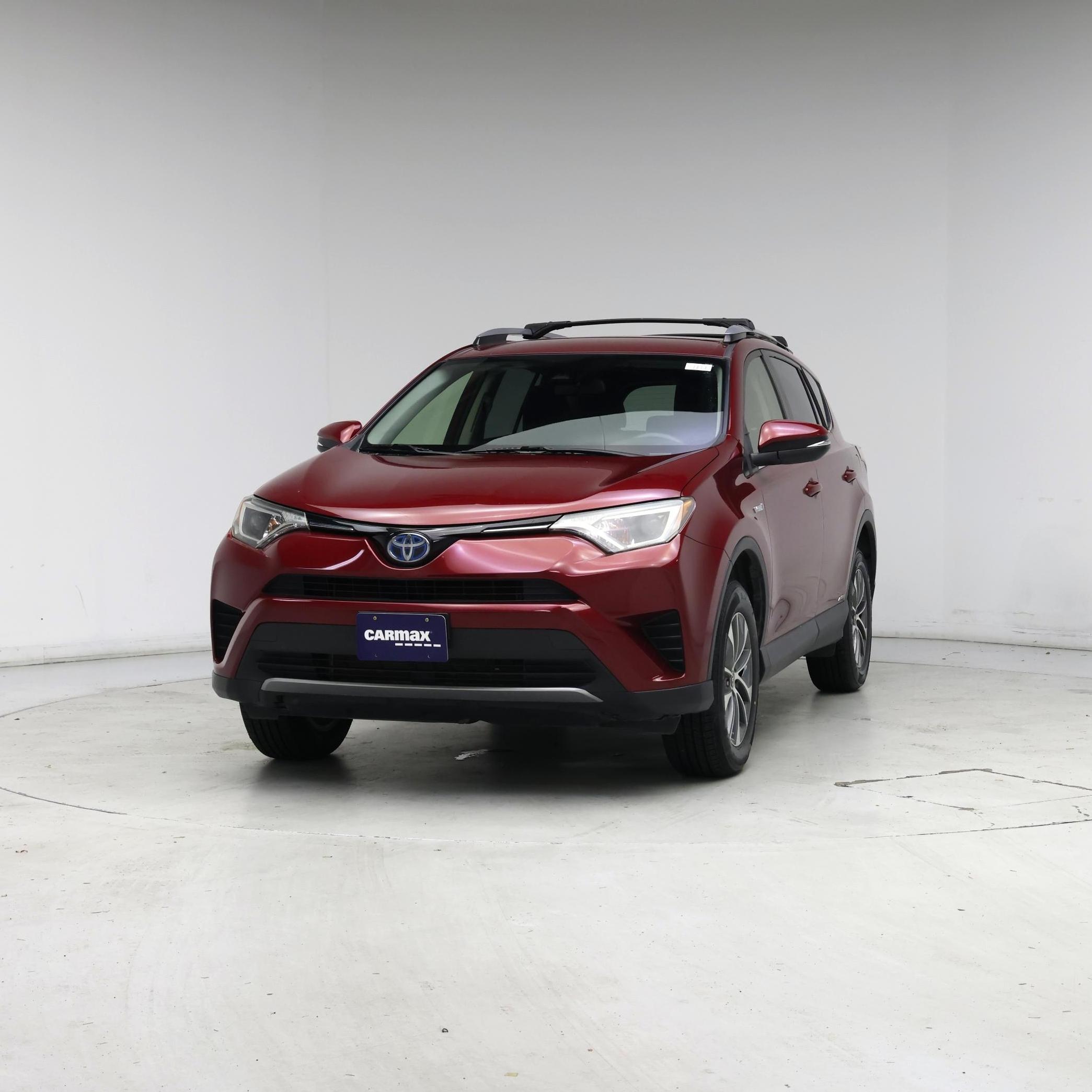 Thumbnail: 2018 Toyota RAV4 - 4