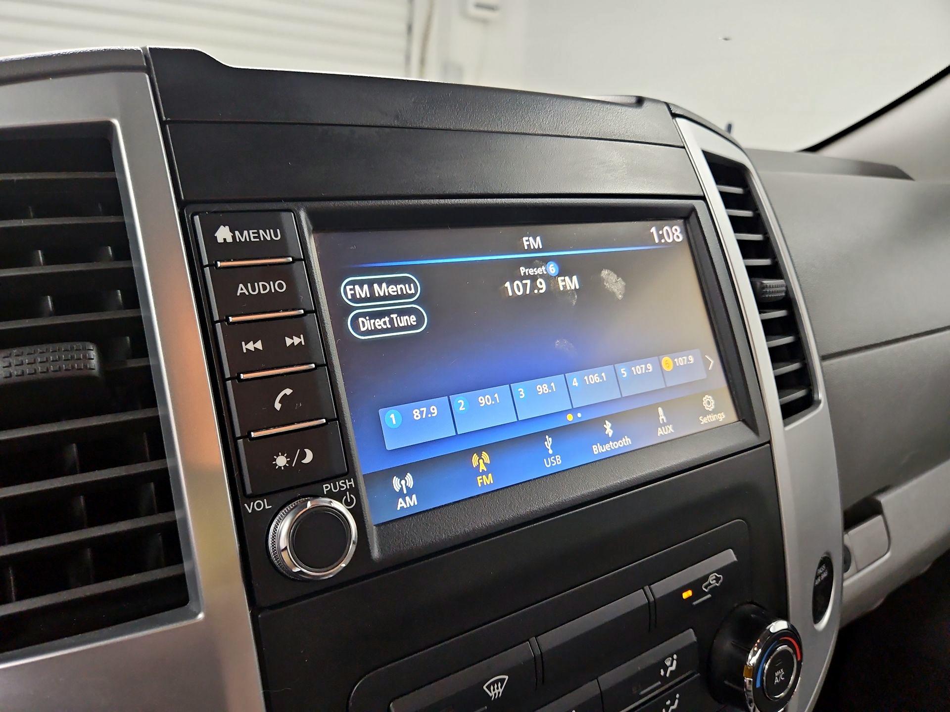 Thumbnail: 2019 Nissan Frontier - 15