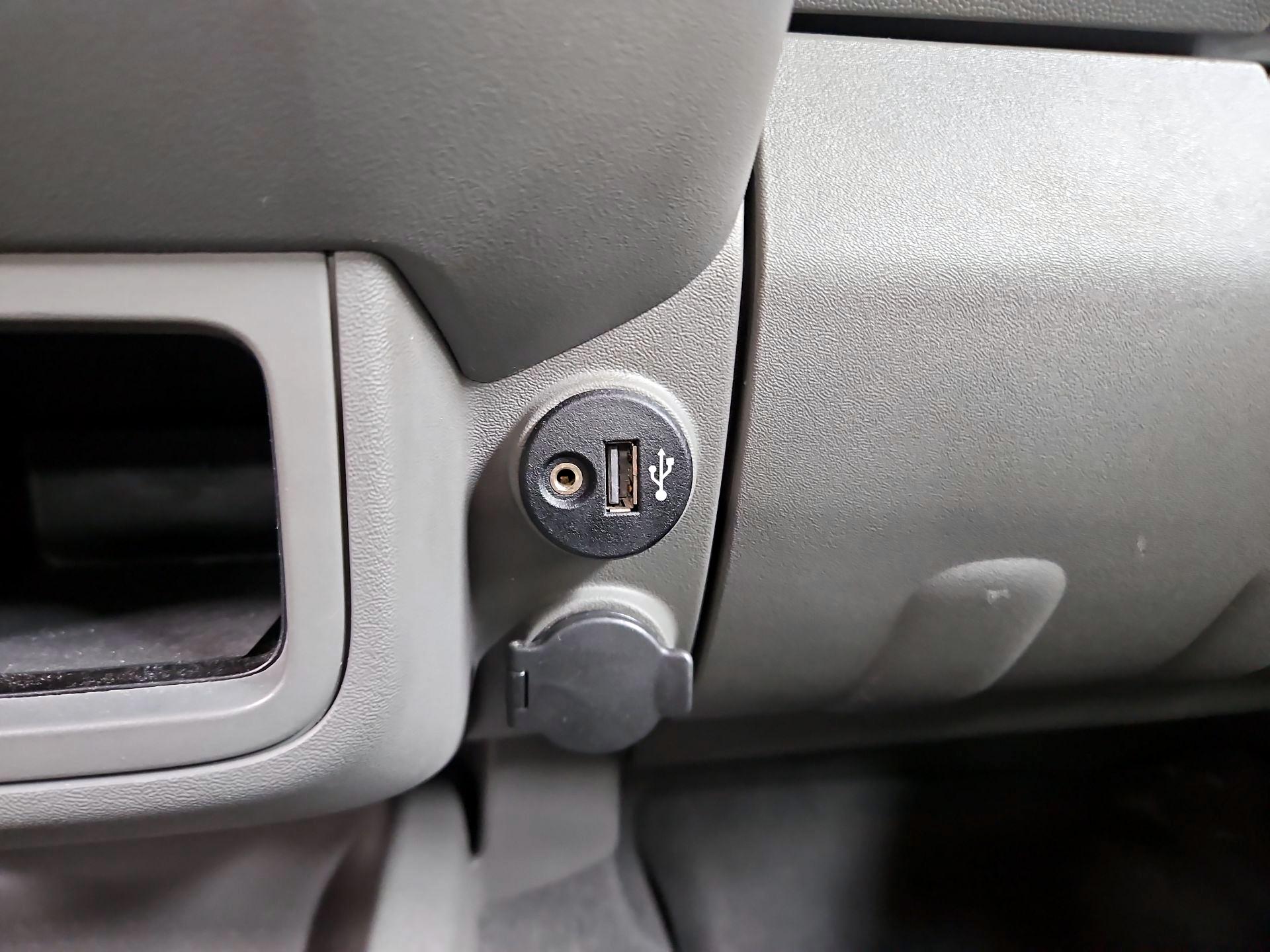 Thumbnail: 2019 Nissan Frontier - 18