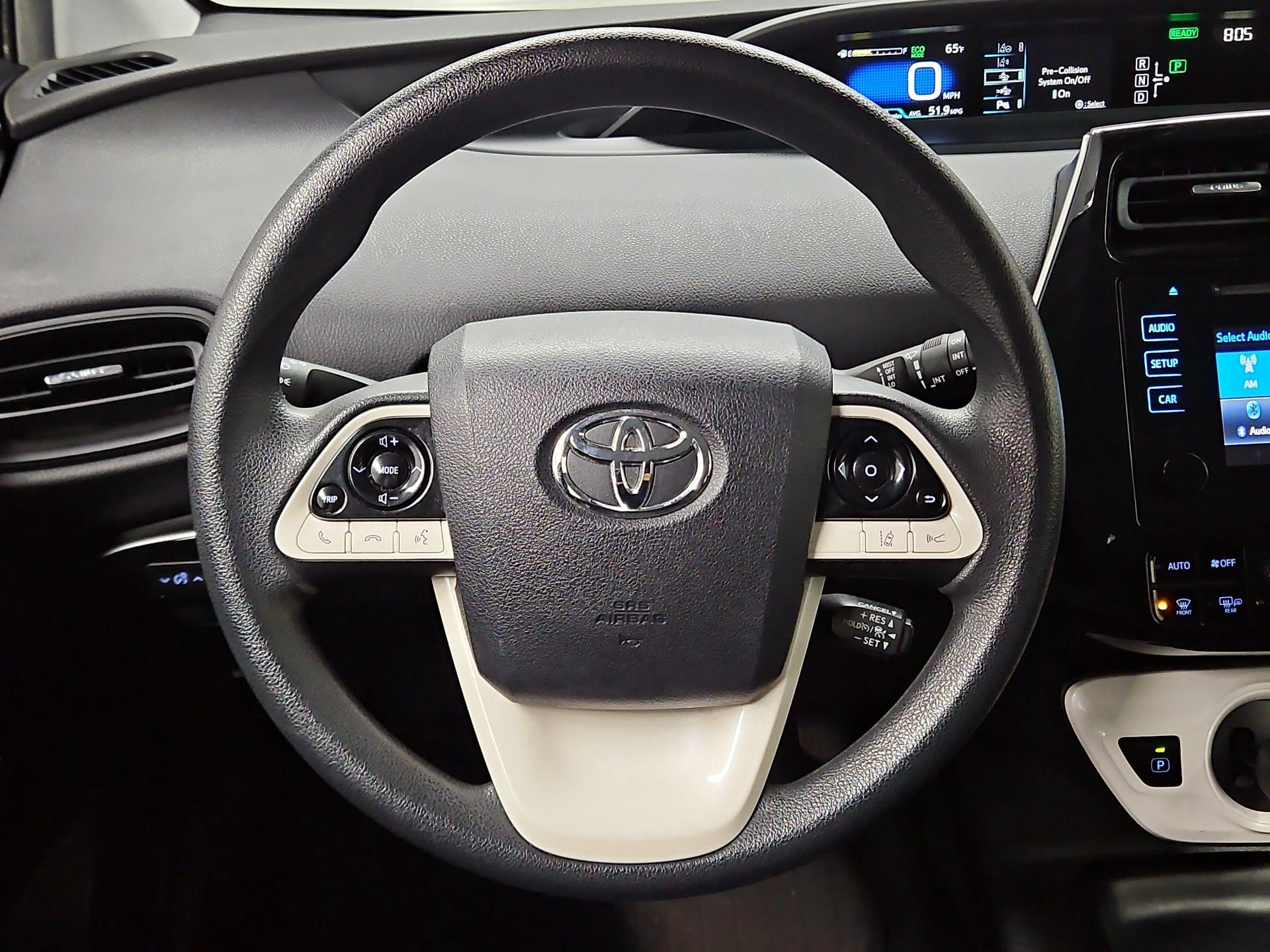 Thumbnail: 2017 Toyota Prius - 10