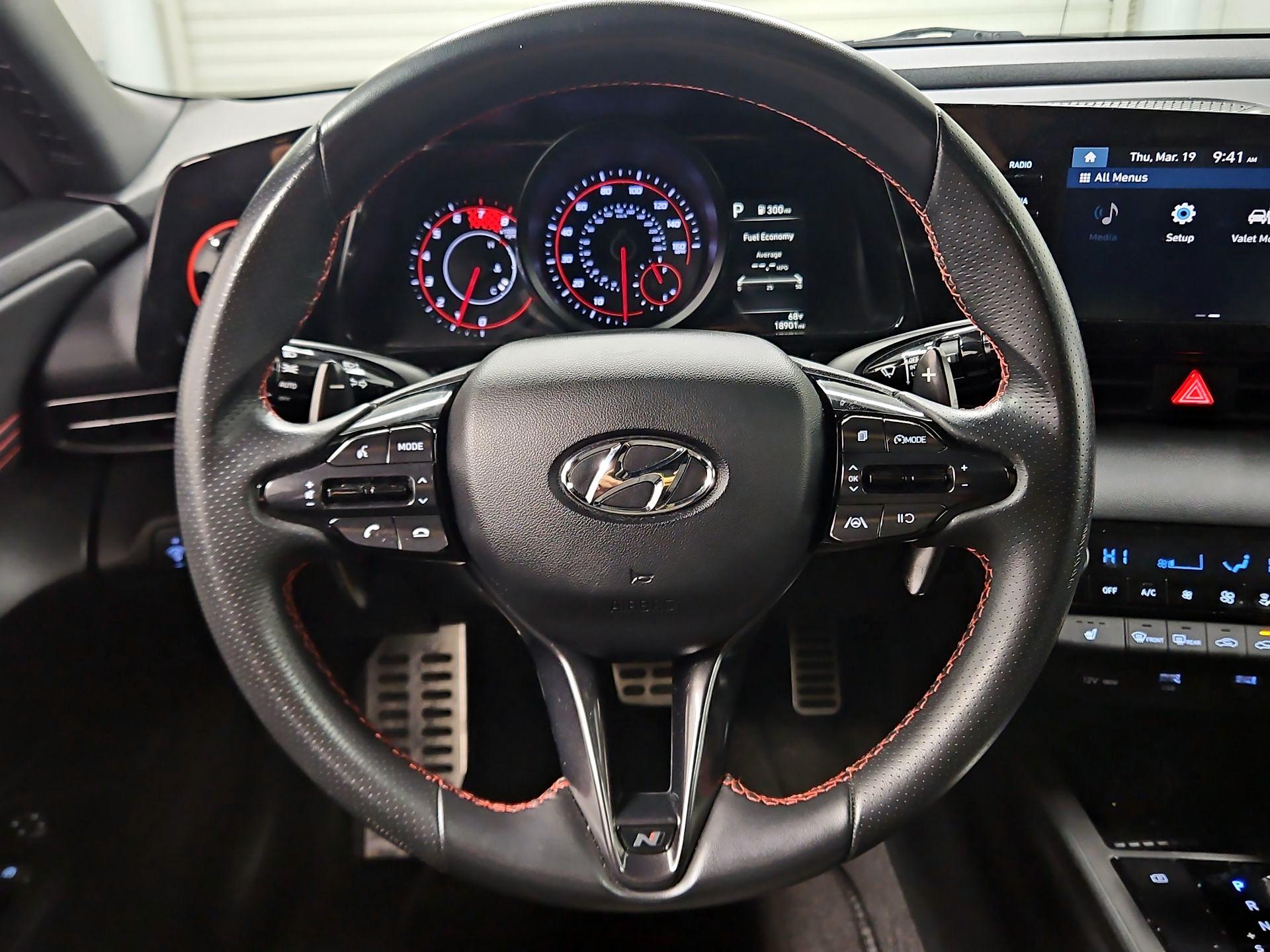 Thumbnail: 2022 Hyundai Elantra - 10