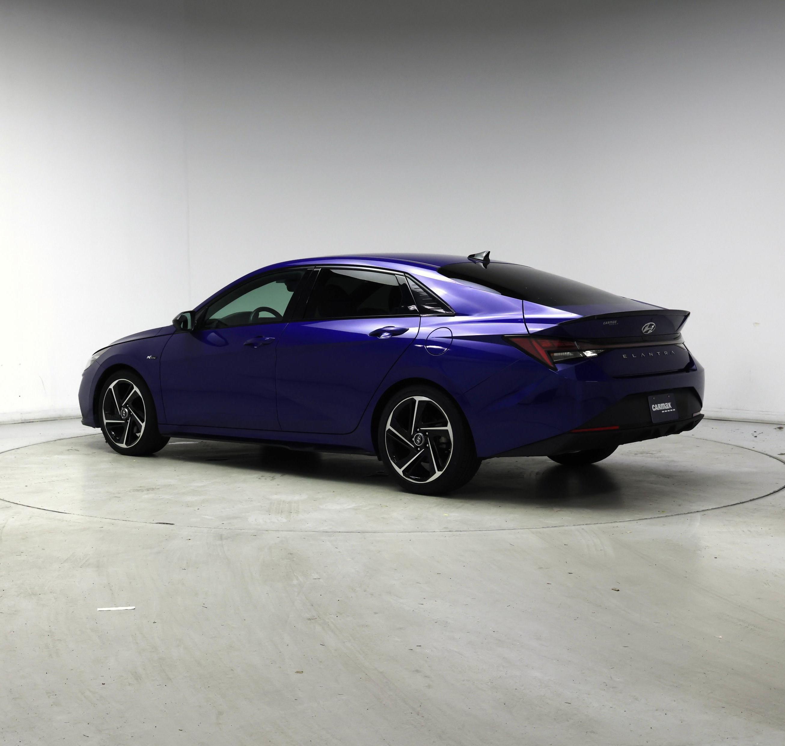 Thumbnail: 2022 Hyundai Elantra - 2