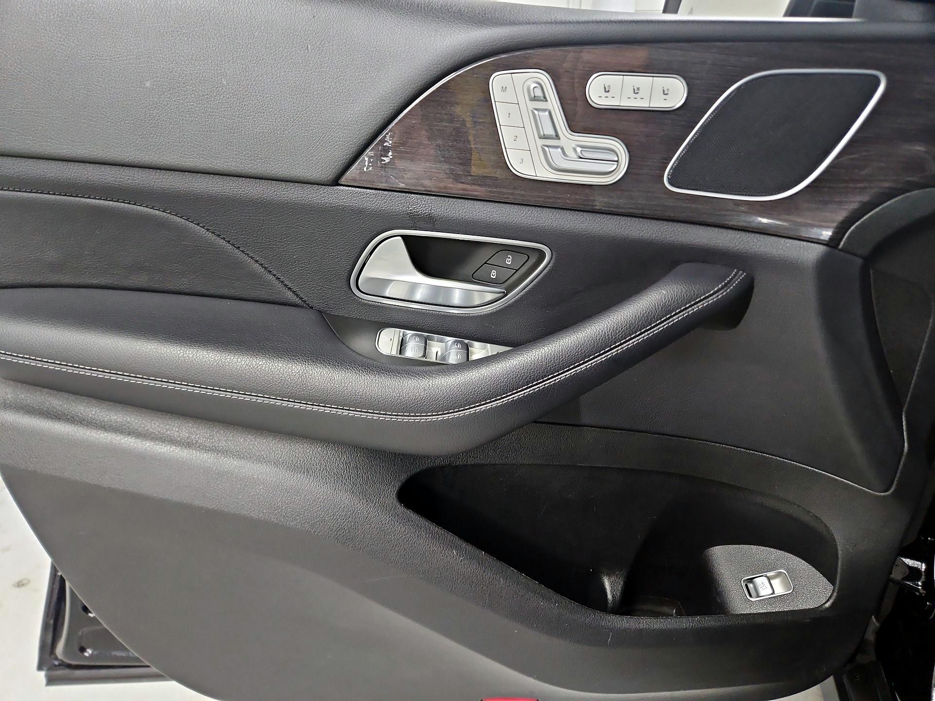 Thumbnail: 2020 Mercedes-Benz GLE - 12