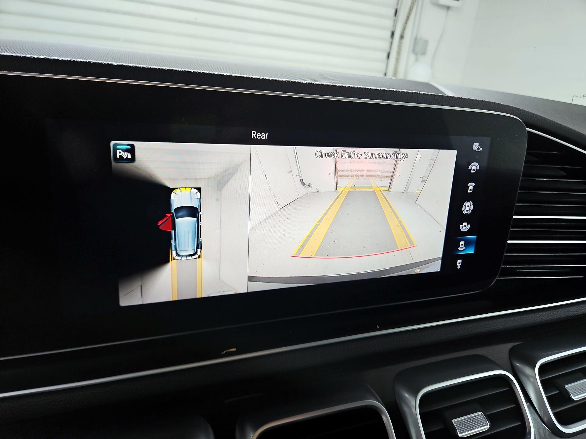 Thumbnail: 2020 Mercedes-Benz GLE - 15