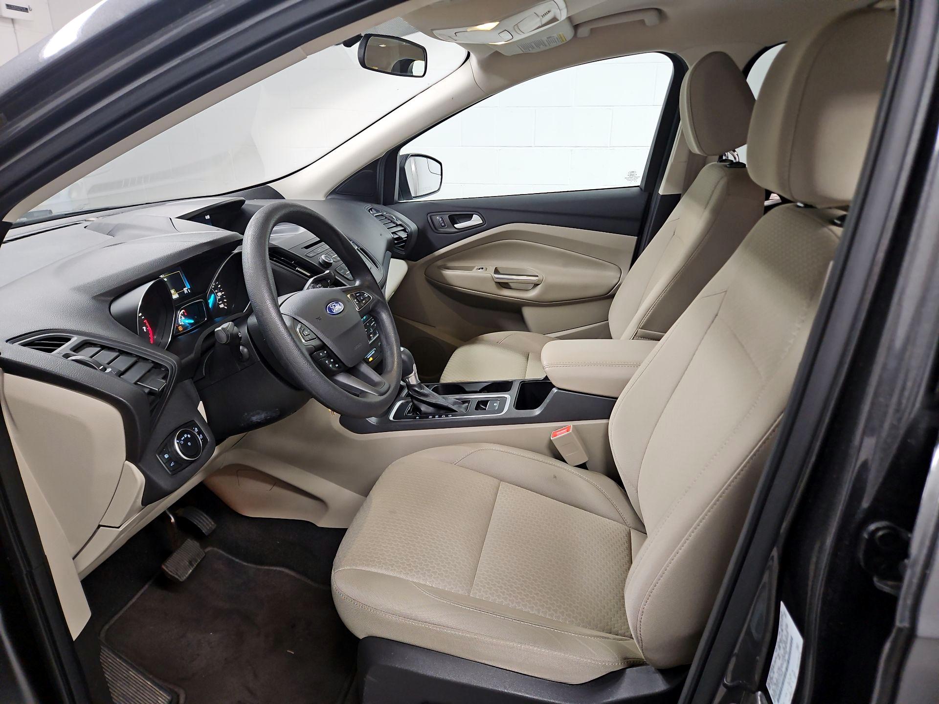 Thumbnail: 2017 Ford Escape - 11