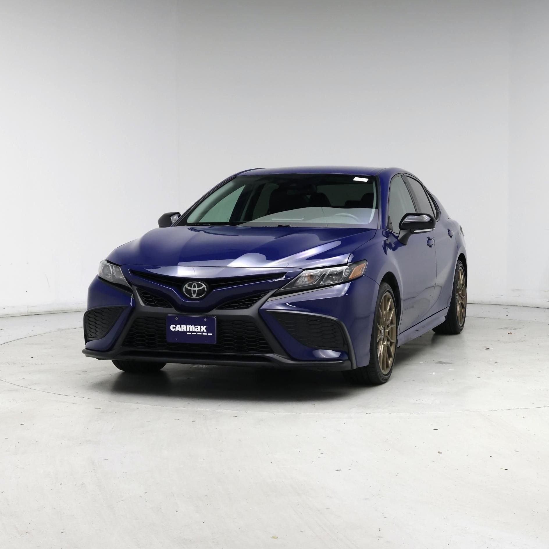 Thumbnail: 2023 Toyota Camry - 4