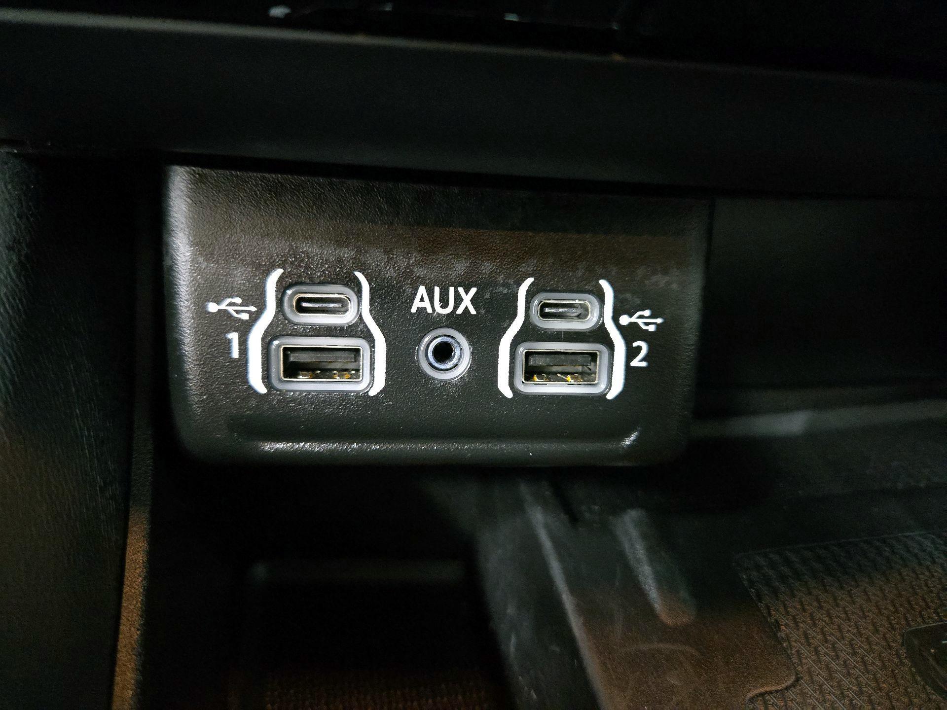 Thumbnail: 2023 Dodge Durango - 19