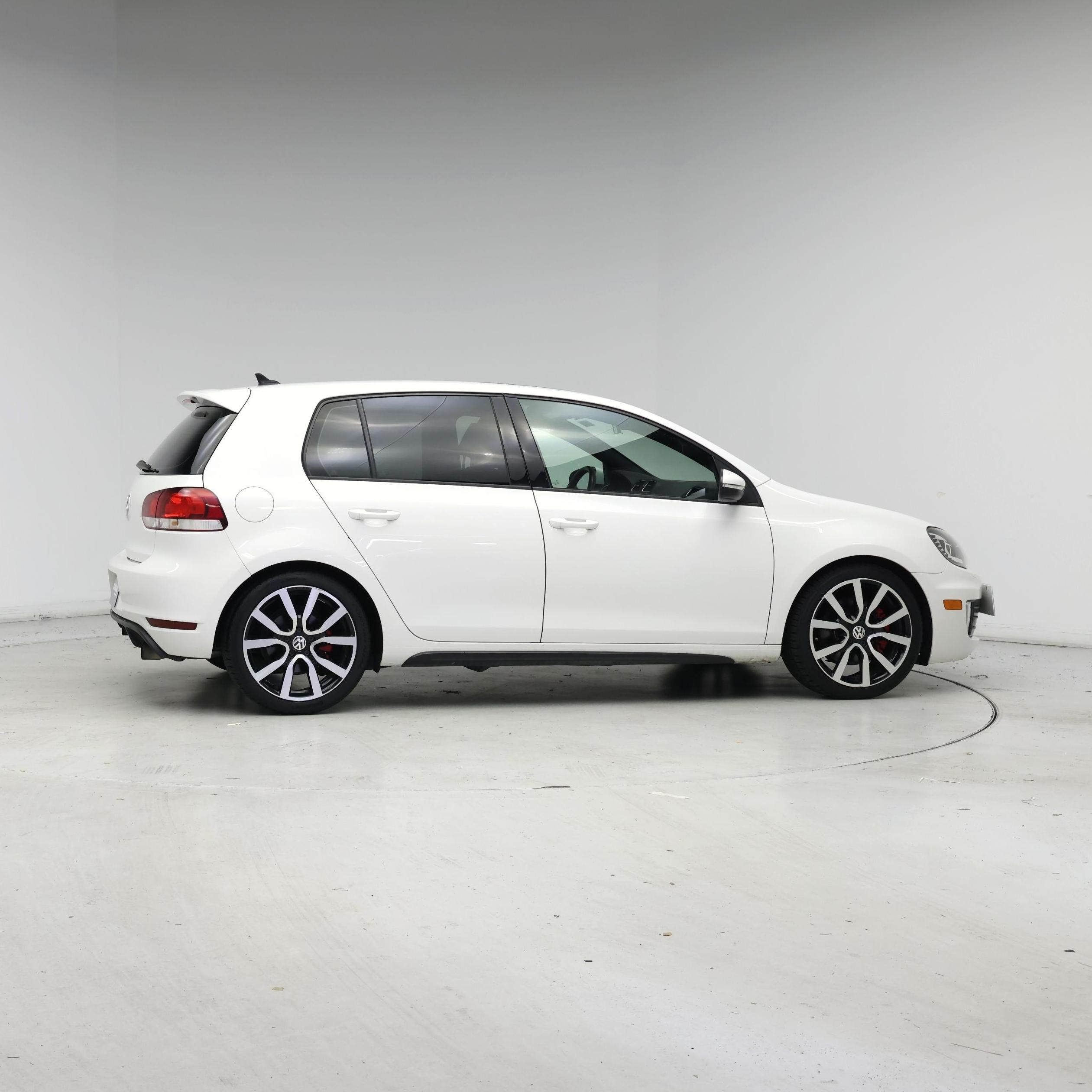 Thumbnail: 2014 Volkswagen Golf - 7