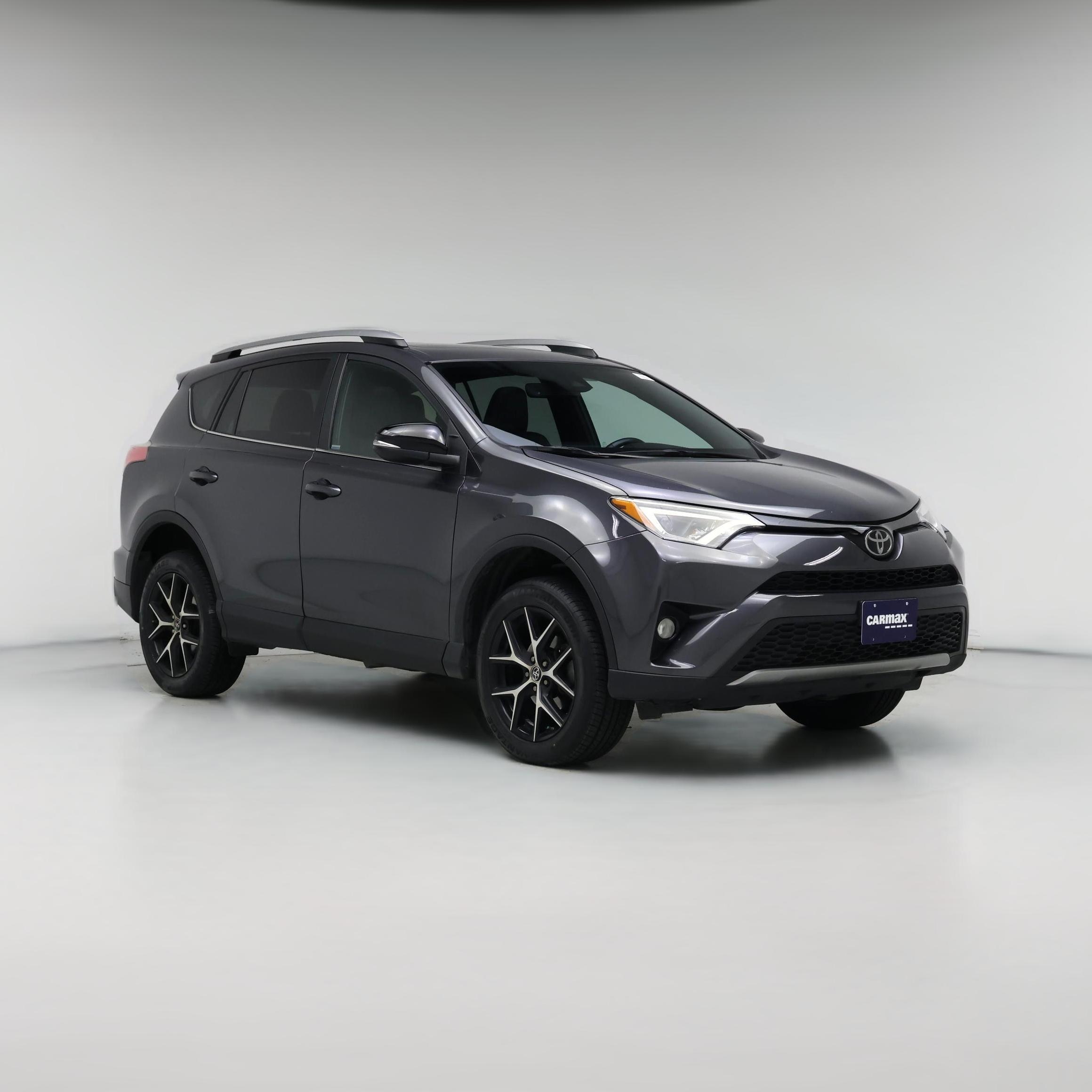 Thumbnail: 2018 Toyota RAV4 - 1