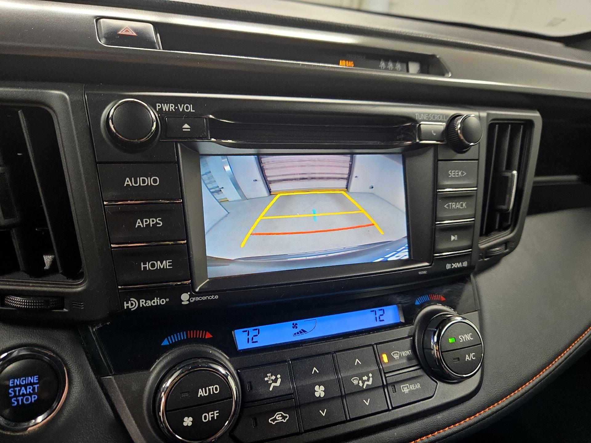 Thumbnail: 2018 Toyota RAV4 - 14