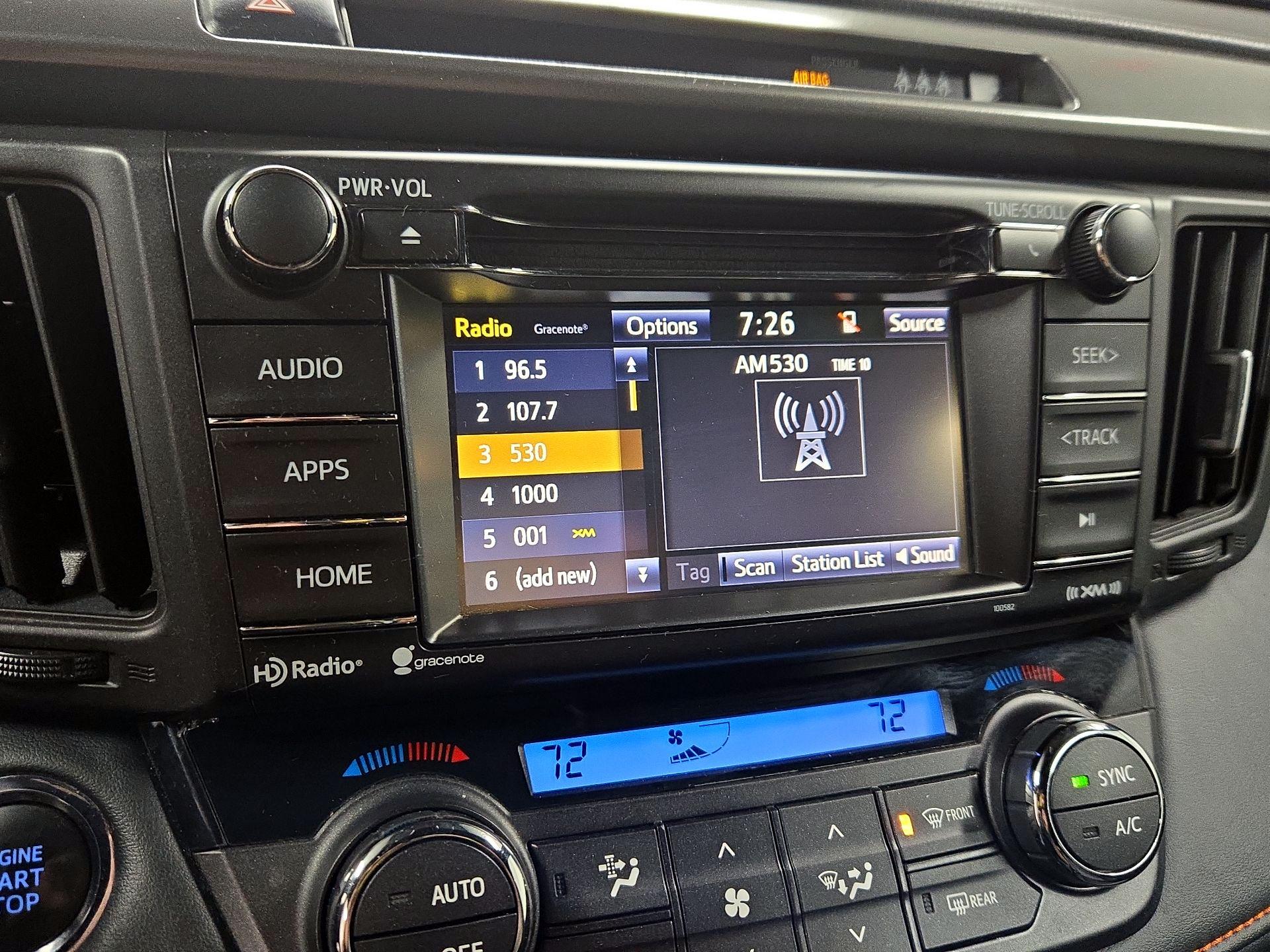 Thumbnail: 2018 Toyota RAV4 - 15