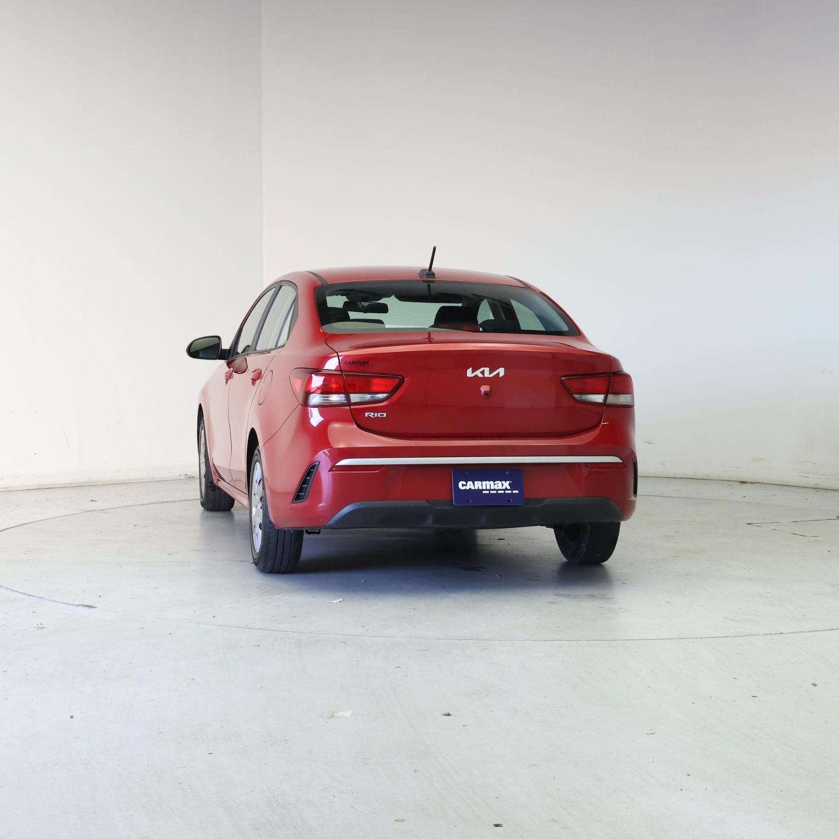 Thumbnail: 2022 Kia Rio - 6