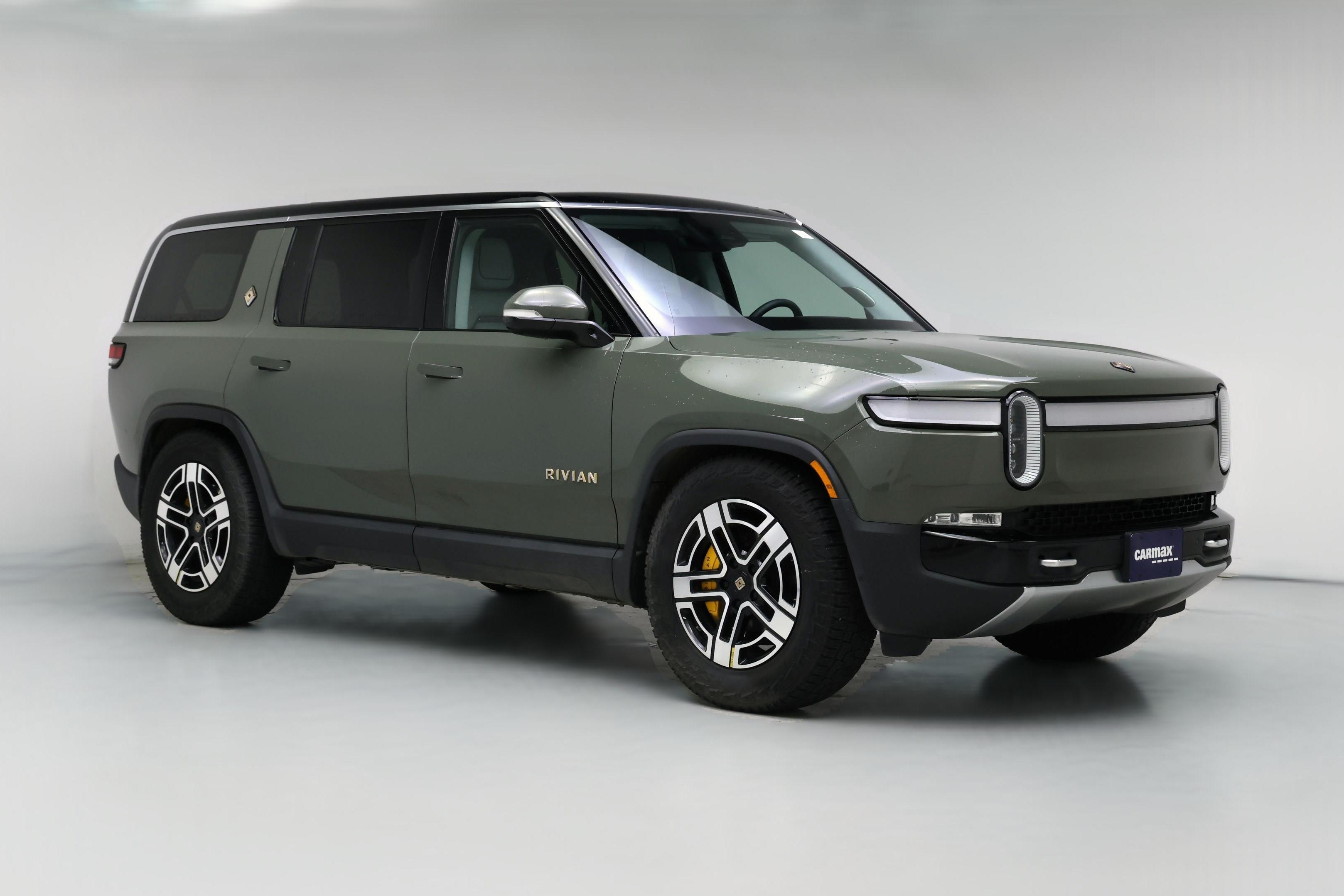 Thumbnail: 2023 Rivian R1S - 1