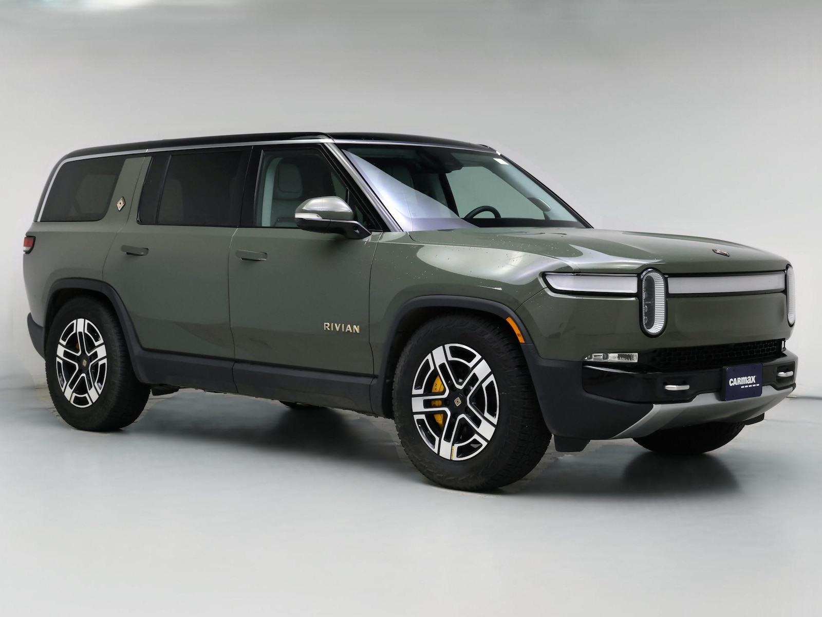 2023 Rivian R1S Adventure